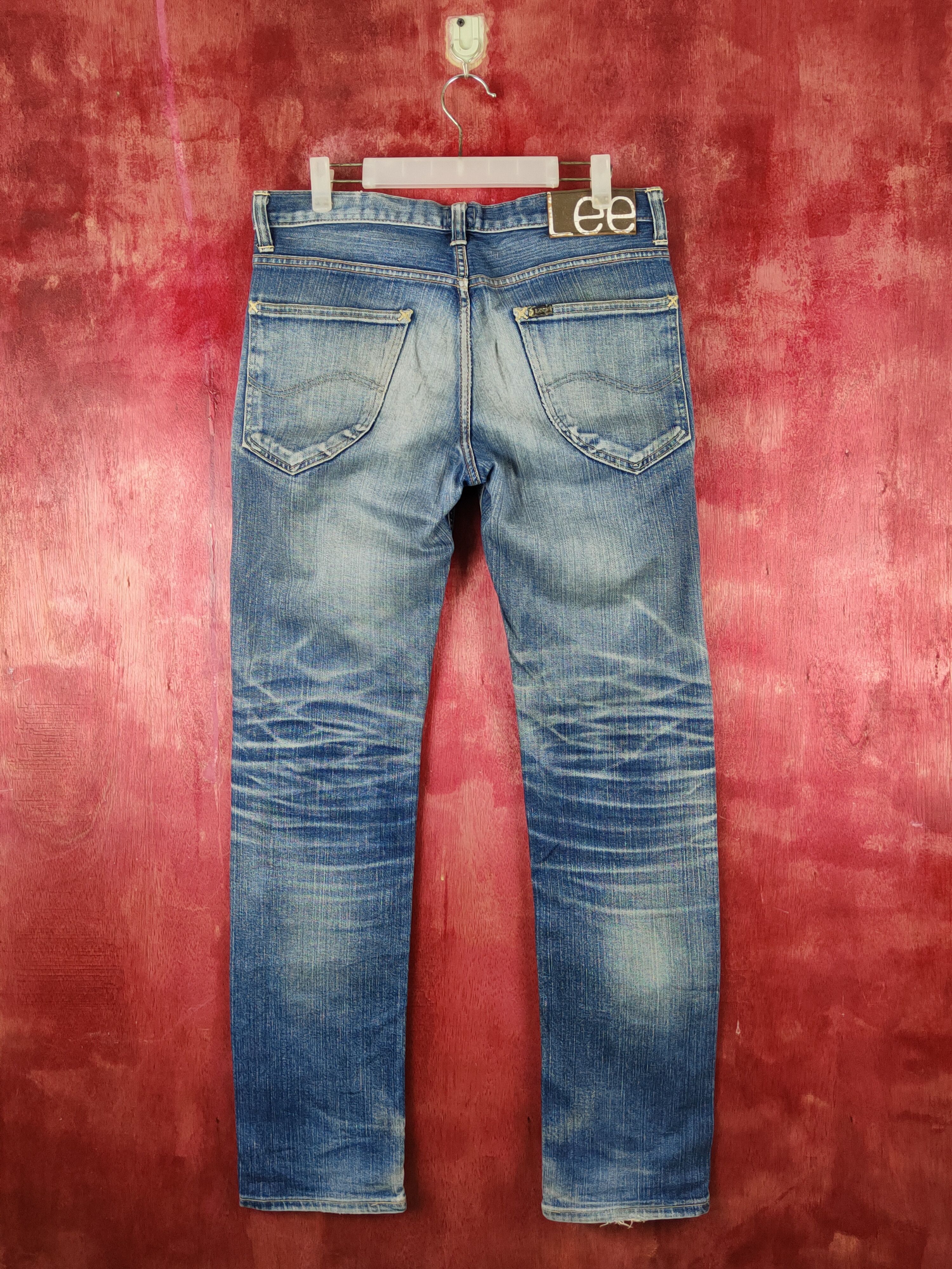 Japanese Brand Lee Blue Faded Distressed Ripped Jeans #S2242 Size US 32 / EU 48 - 7 Thumbnail