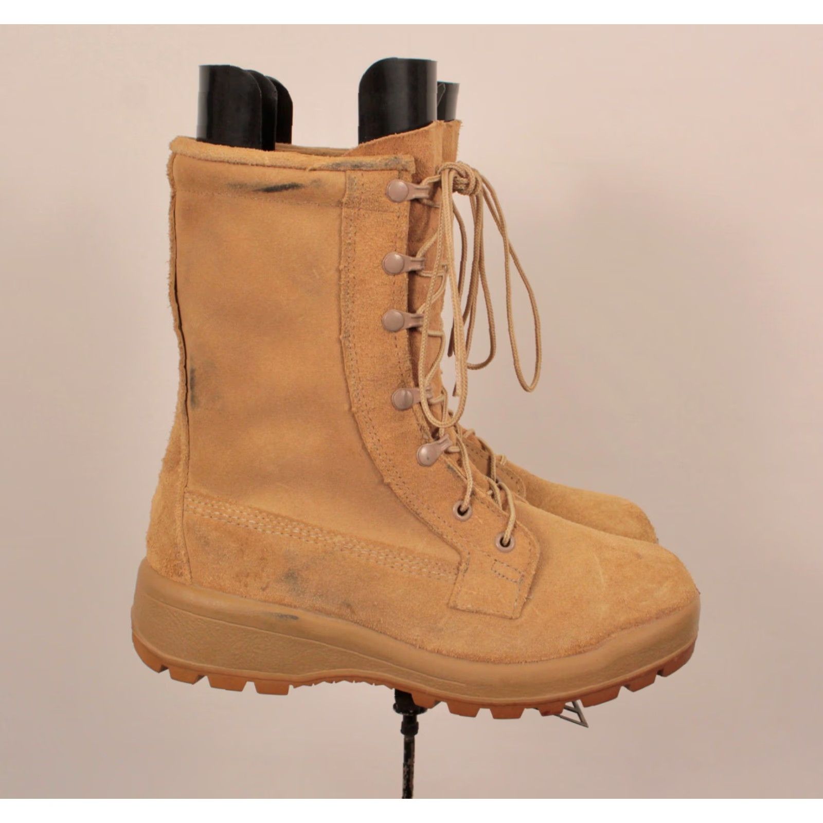 Vintage Bellville US Army Desert Boots Combat Boots Men 5.5W Beige Suede Goretex NOS Army Theme Boots Bellville Mens Size US 6 / EU 39 - 5 Thumbnail