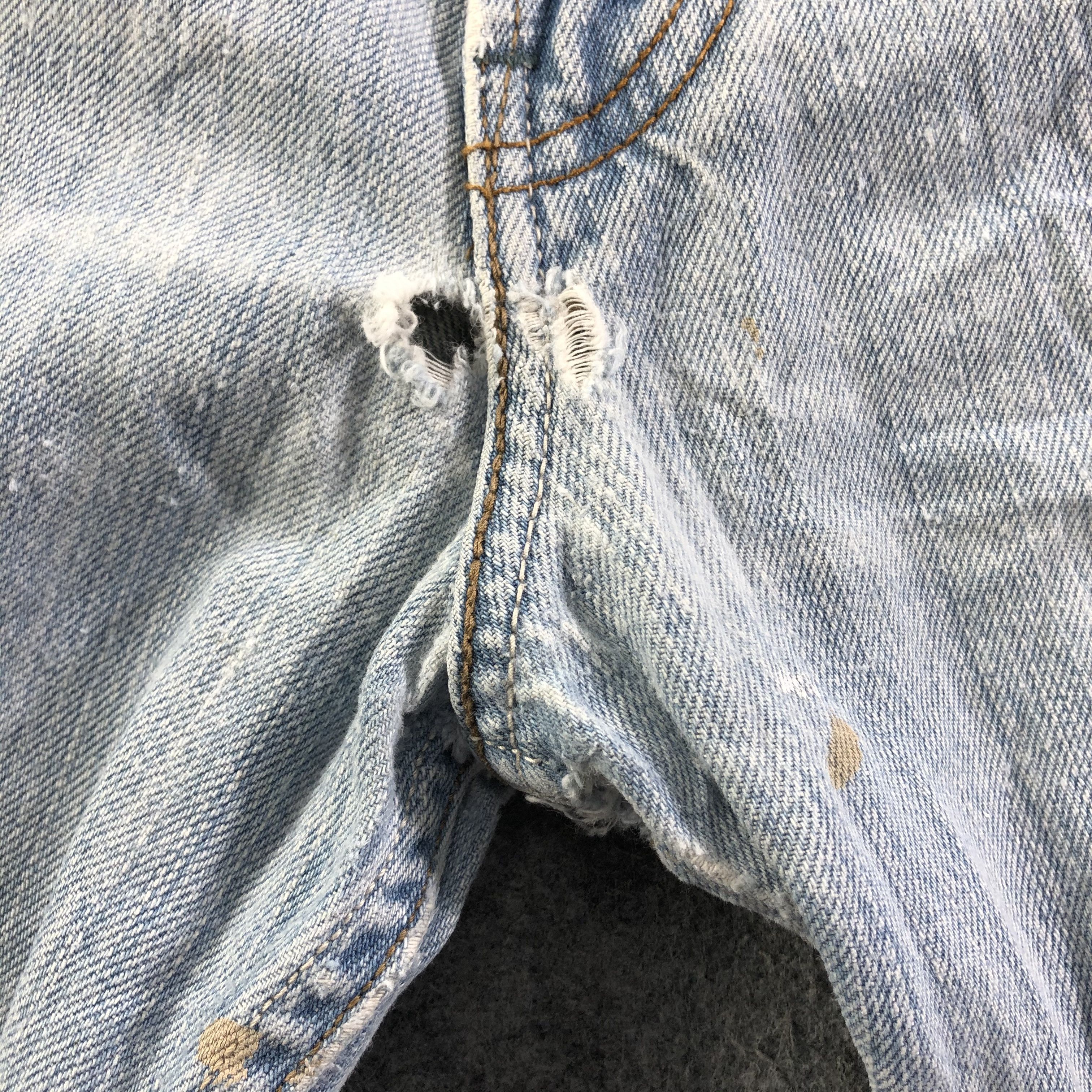 Levi's Vintage Light Wash Levis 569 Jeans-J3276 Size US 31 - 12 Thumbnail