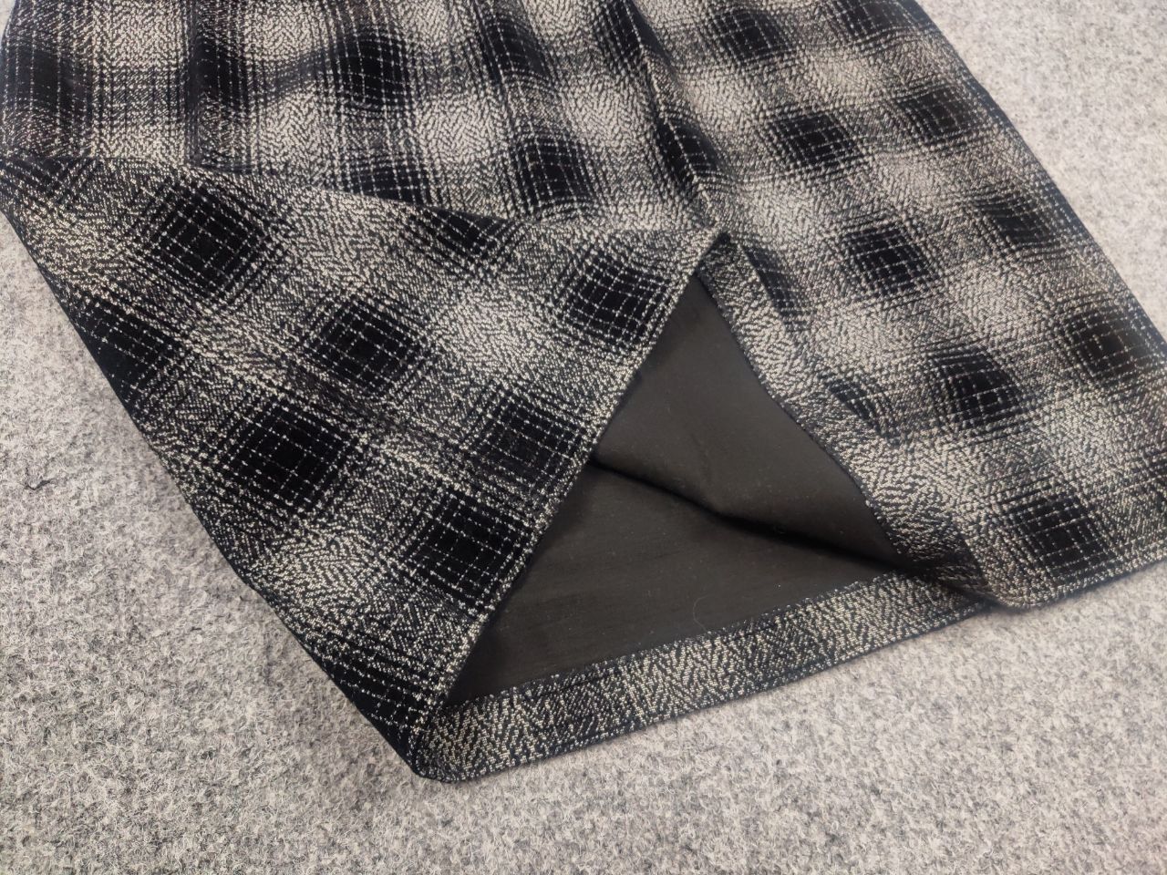 Wolford Wolford Black White Plaid Printed Short Pencil average skirt Size 29" - 7 Thumbnail