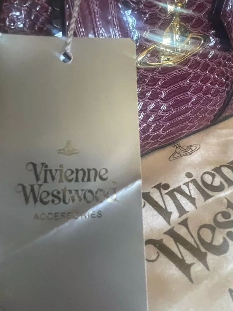 Vivienne Westwood Vivienne Westwood size os Used antique red crocodile leathe Size ONE SIZE - 7 Thumbnail