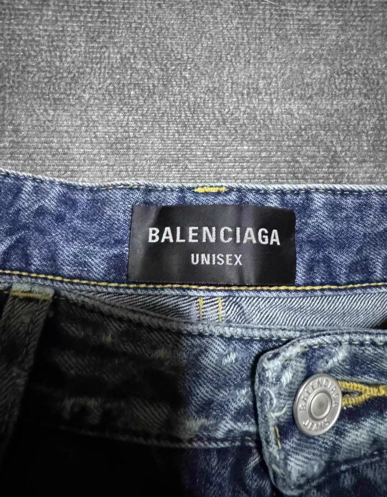 Balenciaga Balenciaga size S Blue Indigo Destroyed Jeans Size US 27 - 3 Thumbnail