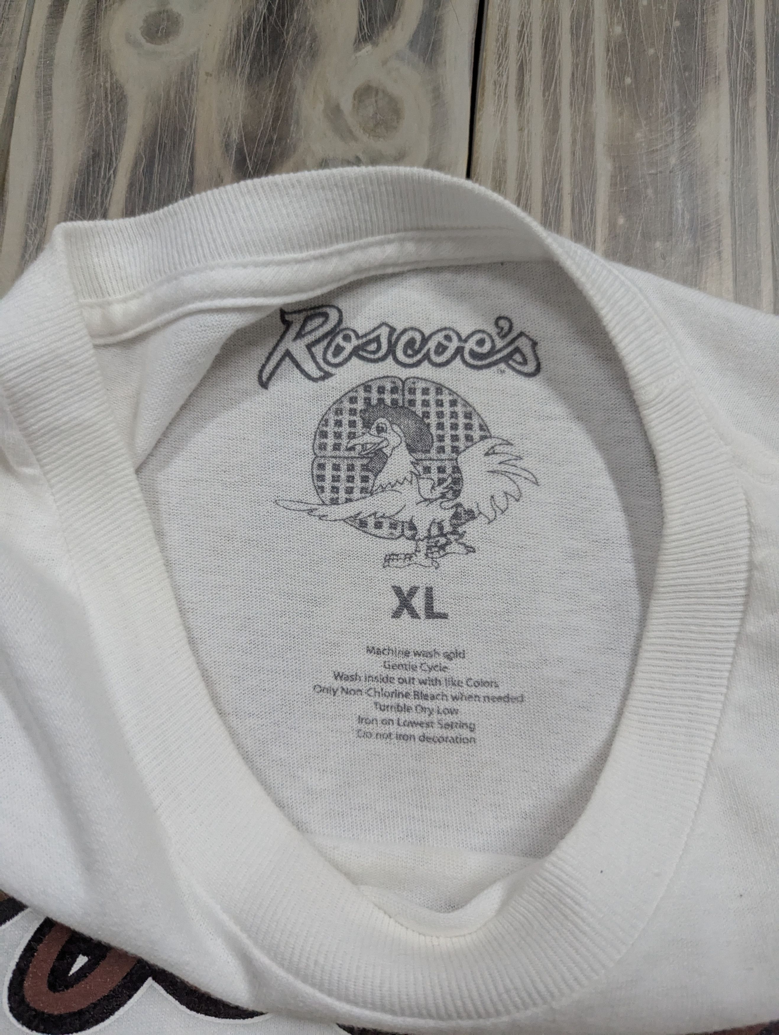 Other × Vintage Roscoe's Chicken and Waffles Merchandise White T-Shirt Size US L / EU 52-54 / 3 - 4 Thumbnail