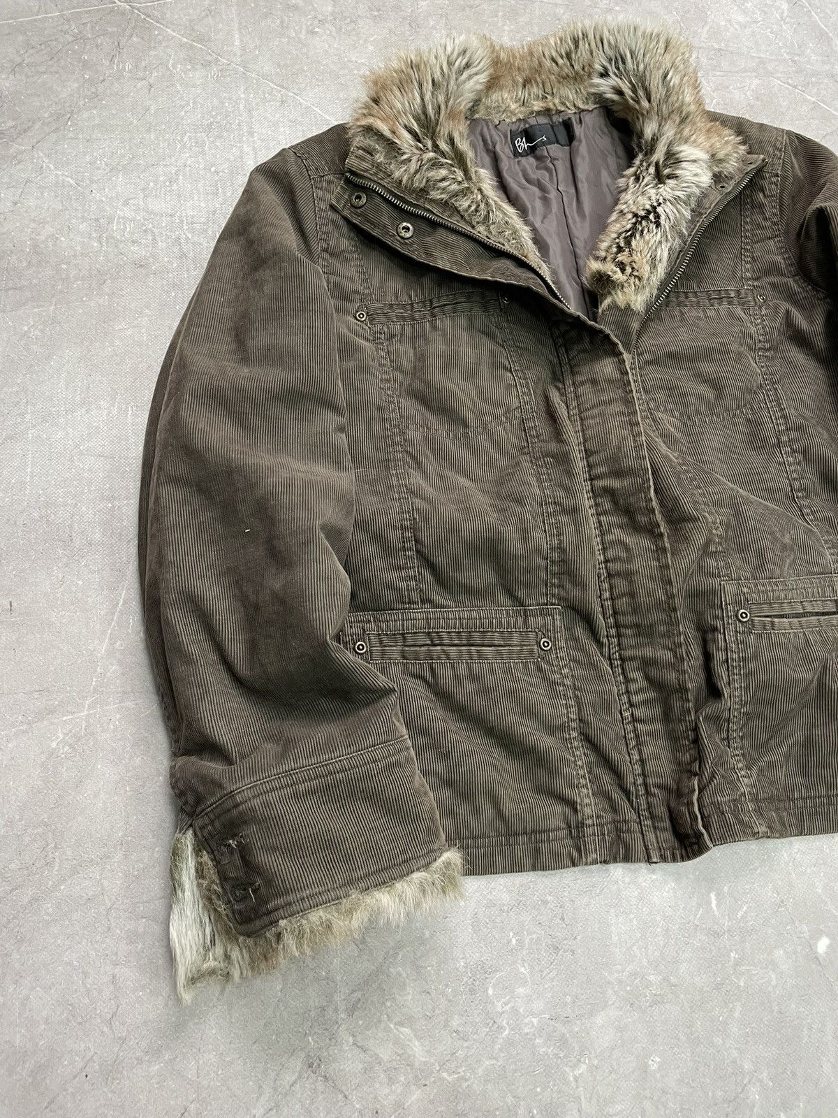 If Six Was Nine If six was nine style corduroy fur jacket vintage Y2K style Size US L / EU 52-54 / 3 - 2 Thumbnail