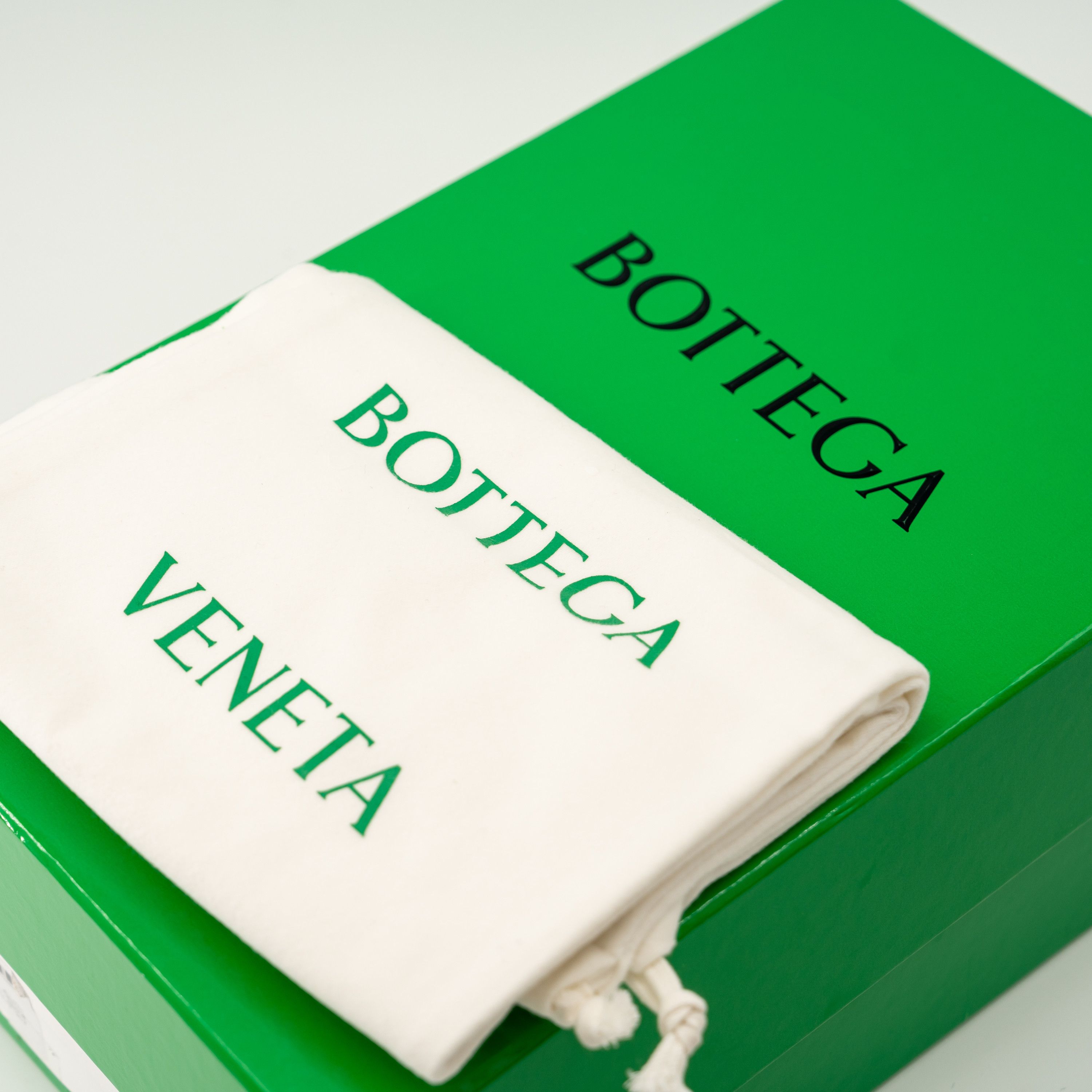 Bottega Veneta 40 10 us Bottega Veneta Monsieur Chunky Loafers Burgundy Size US 10 / IT 40 - 12 Thumbnail