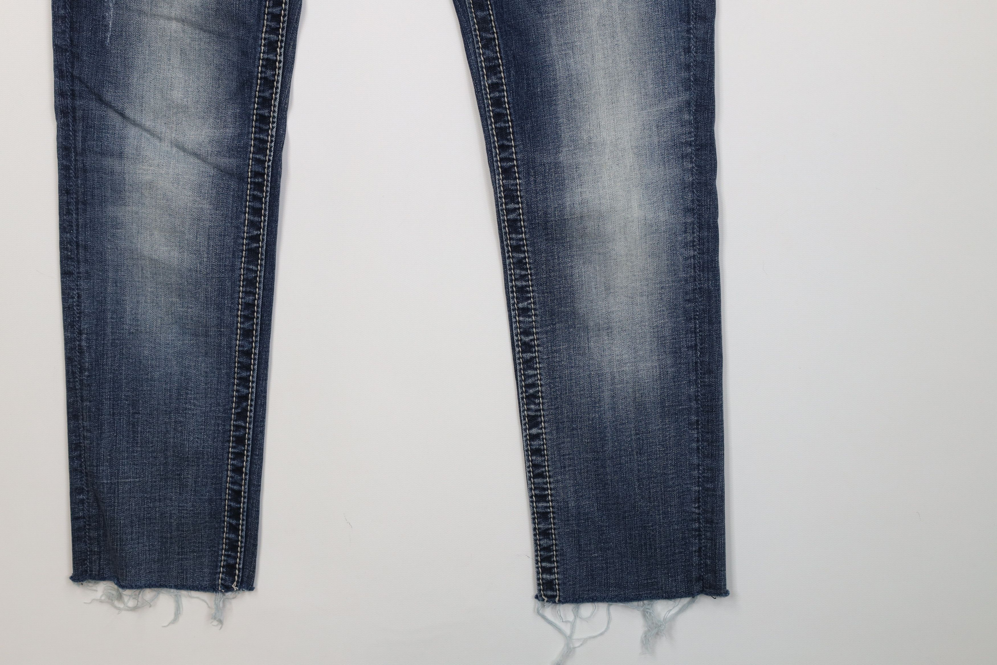 Miss Me Miss Me Bling Jeweled Signature Skinny Cropped Jeans Blue Size 25" / US 0 / IT 36 - 5 Thumbnail