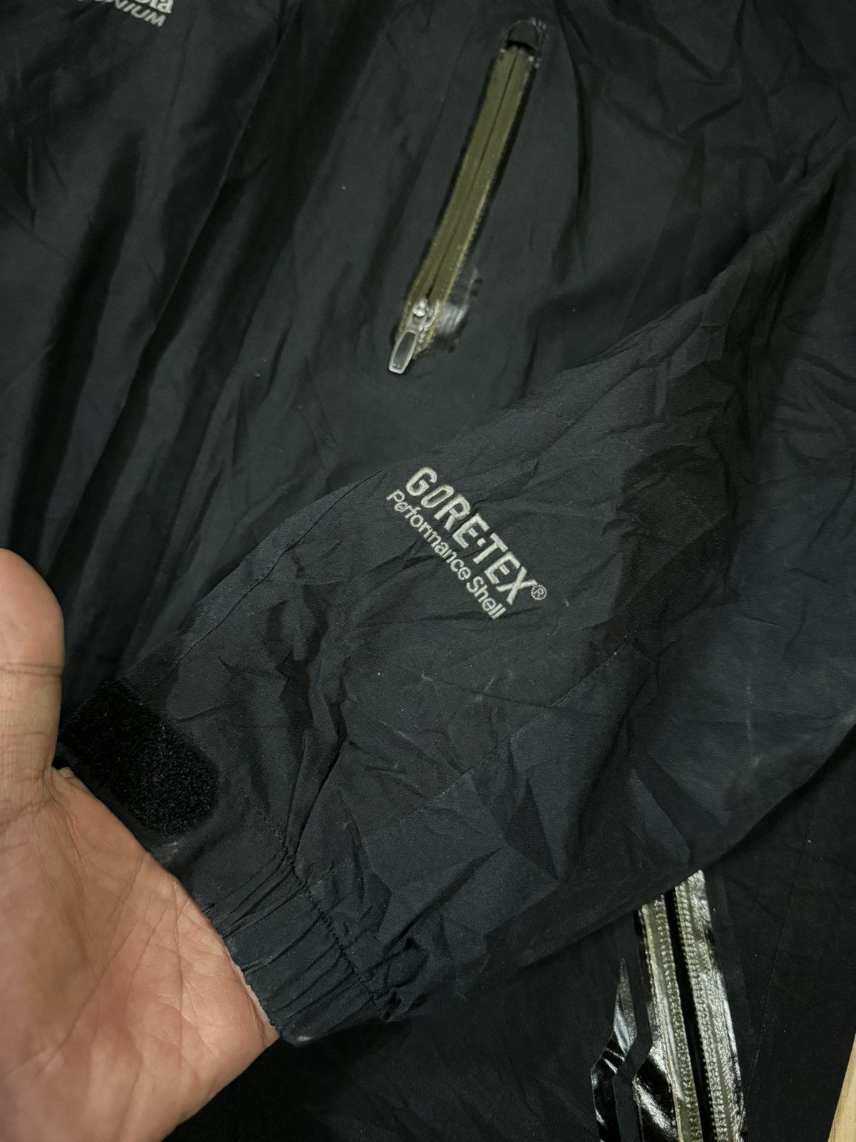 Columbia TITANIUM GORE-TEX 古着 黒 Mサイズ Columbia × Goretex COLUMBIA TITANIUM X GORETEX WINDBREAKER