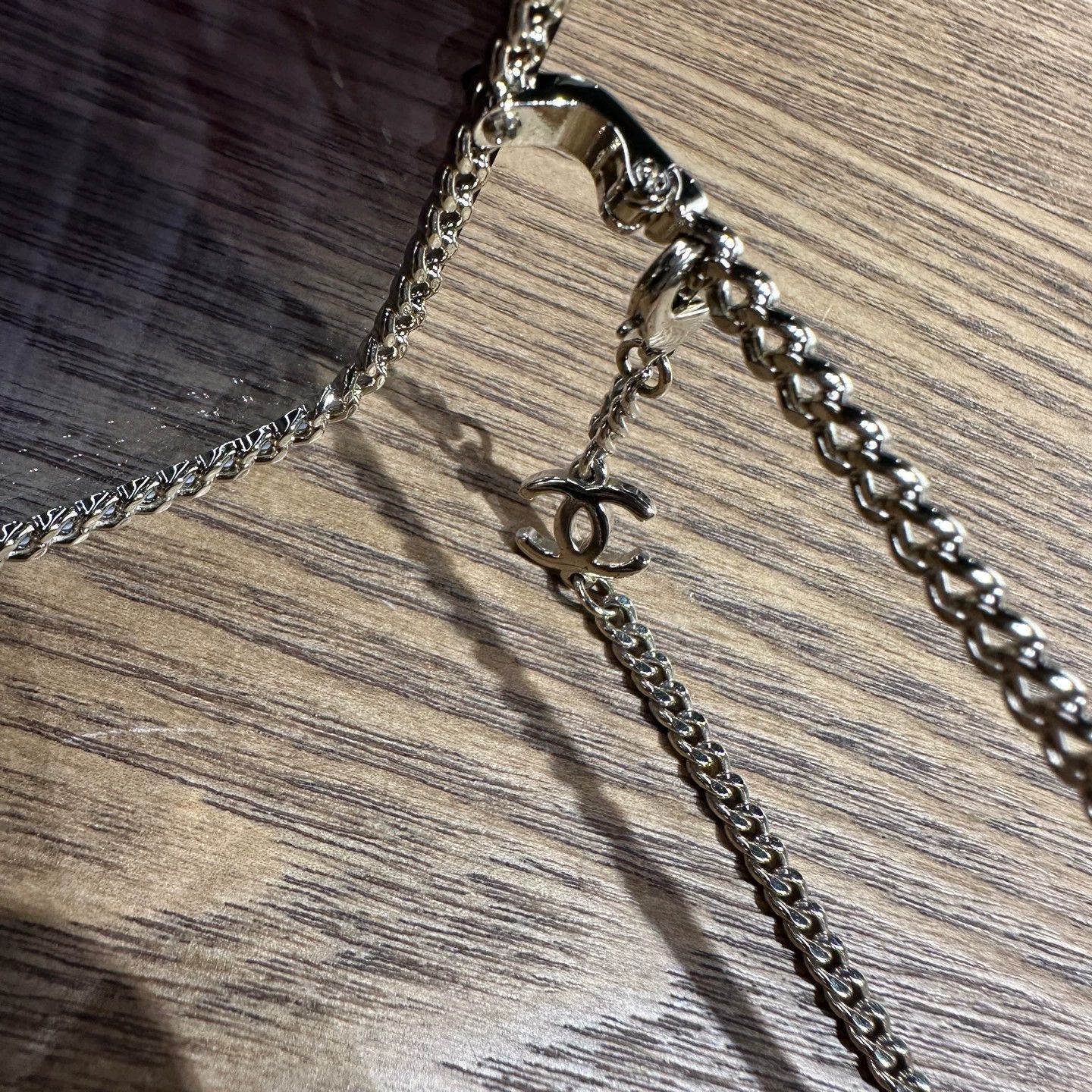 Chanel Chanel mar55 Chain Logo Square Frame Sunglasses Size ONE SIZE - 5 Thumbnail