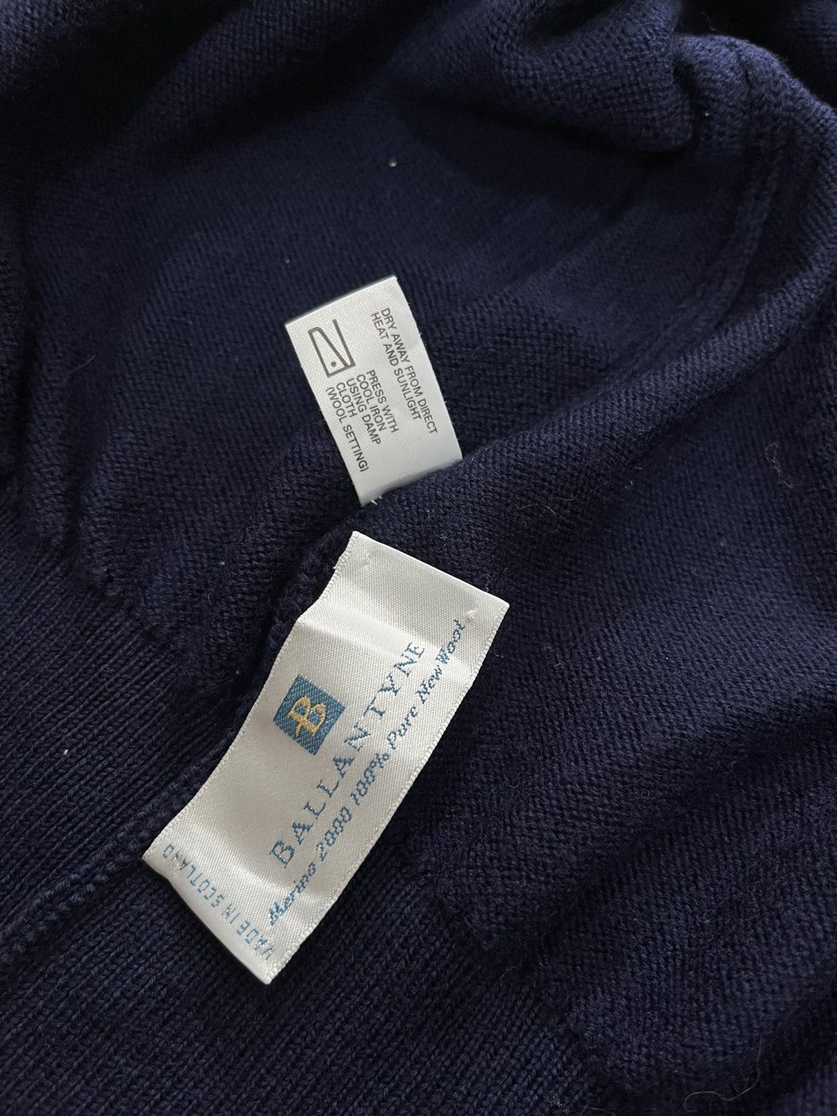 Burberry Burberrys Iron Gold Buttons Merino 2000 100% Pure New Wool Size M / US 6-8 / IT 42-44 - 9 Thumbnail