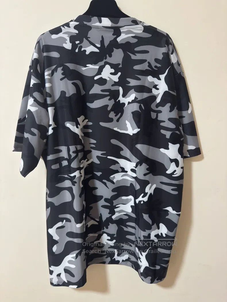 Balenciaga Balenciaga Camouflage quick-drying eco-friendly sports T-s Size US XS / EU 42 / 0 - 2 Thumbnail