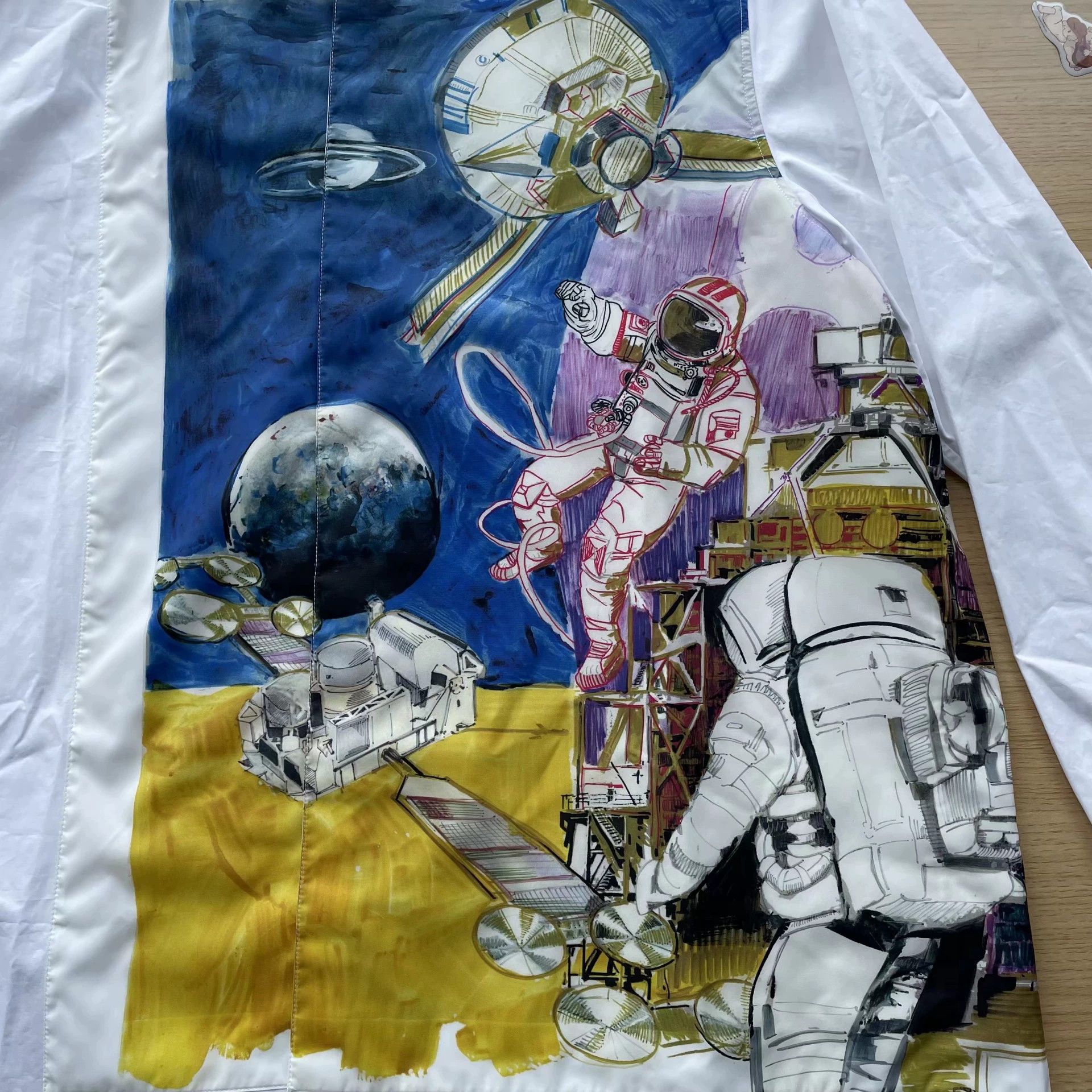 Valentino Valentino Astronaut Print Longsleeve Shirt 40 99 New Size US M / EU 48-50 / 2 - 3 Thumbnail