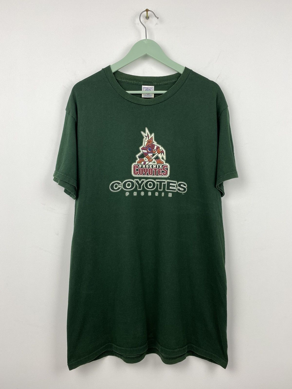 NHL Vintage Phoenix Coyotes NHL T Shirt Tee Kings Ducks Rangers Size US M / EU 48-50 / 2 - 1 Thumbnail