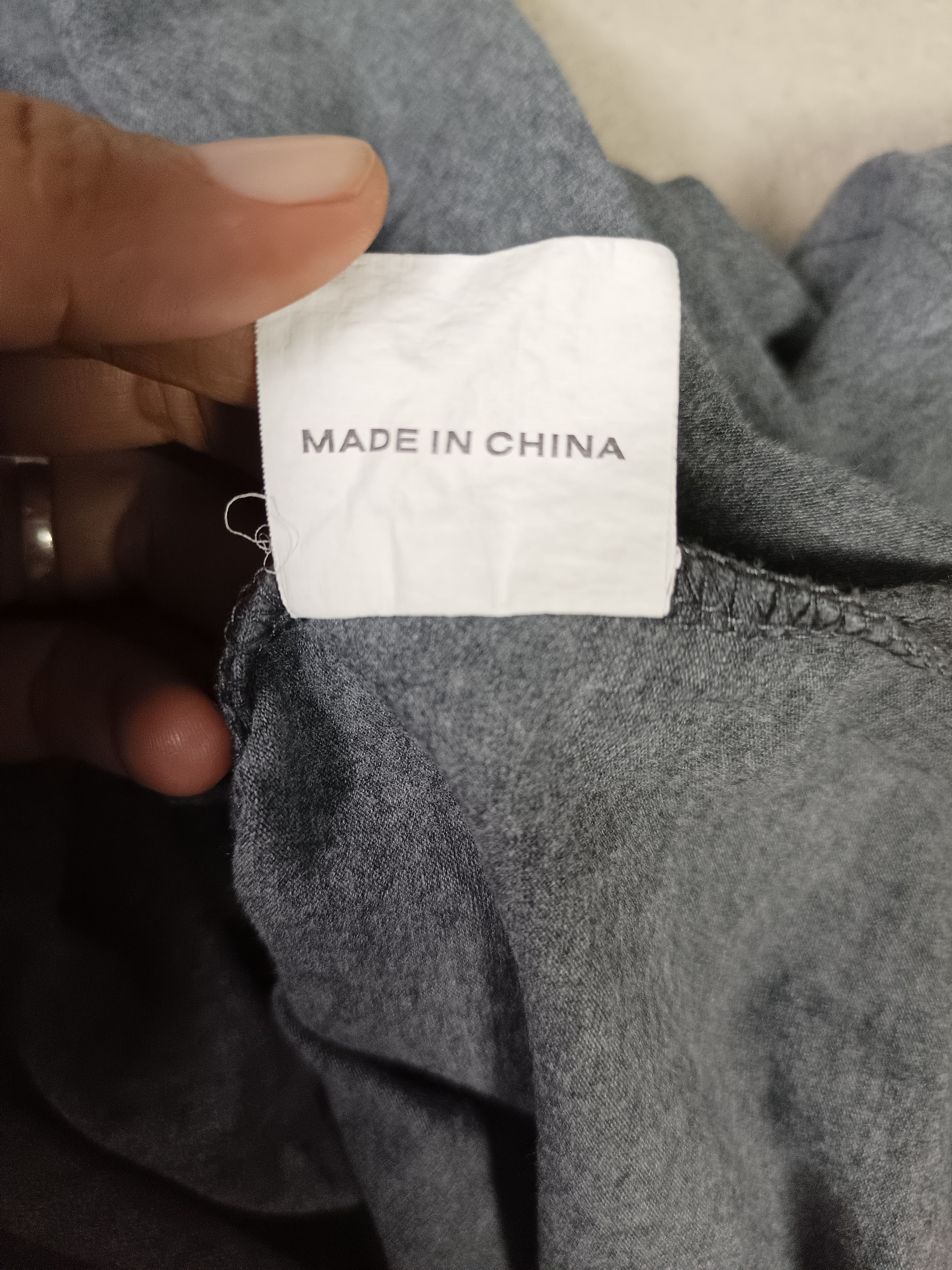 If Six Was Nine × Japanese Brand MIGAOHUAFEI PURE and ME LATES T V-Neck T-Shirt Size US XXL / EU 58 / 5 - 16 Thumbnail
