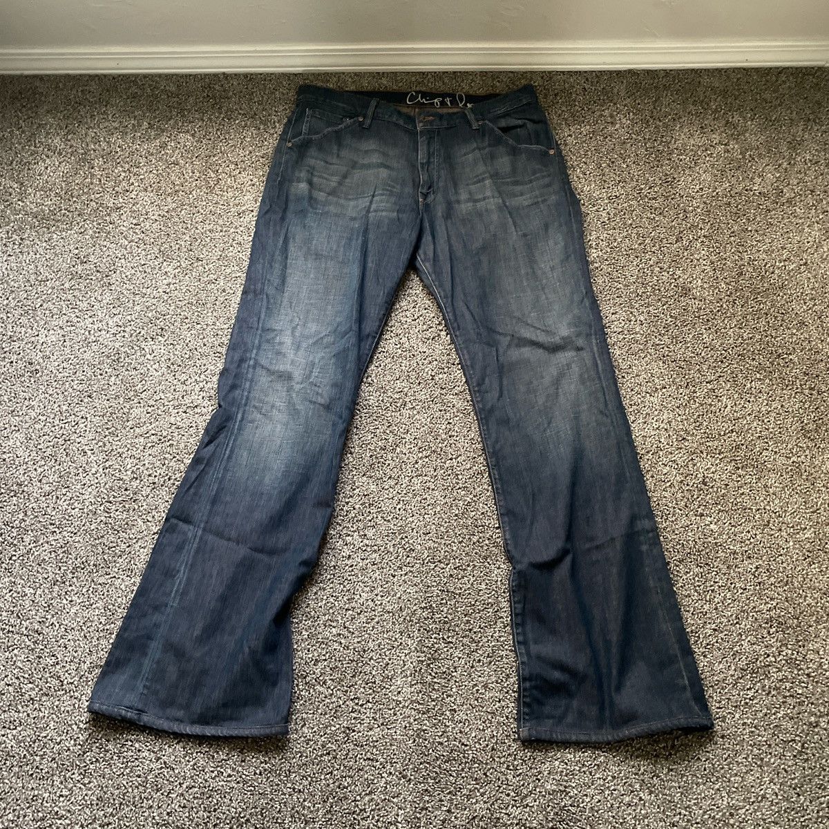 Vintage Chip and pepper flared jeans that WILL MAKE U LOOK LIKE NETT Size US 39 - 1 Thumbnail