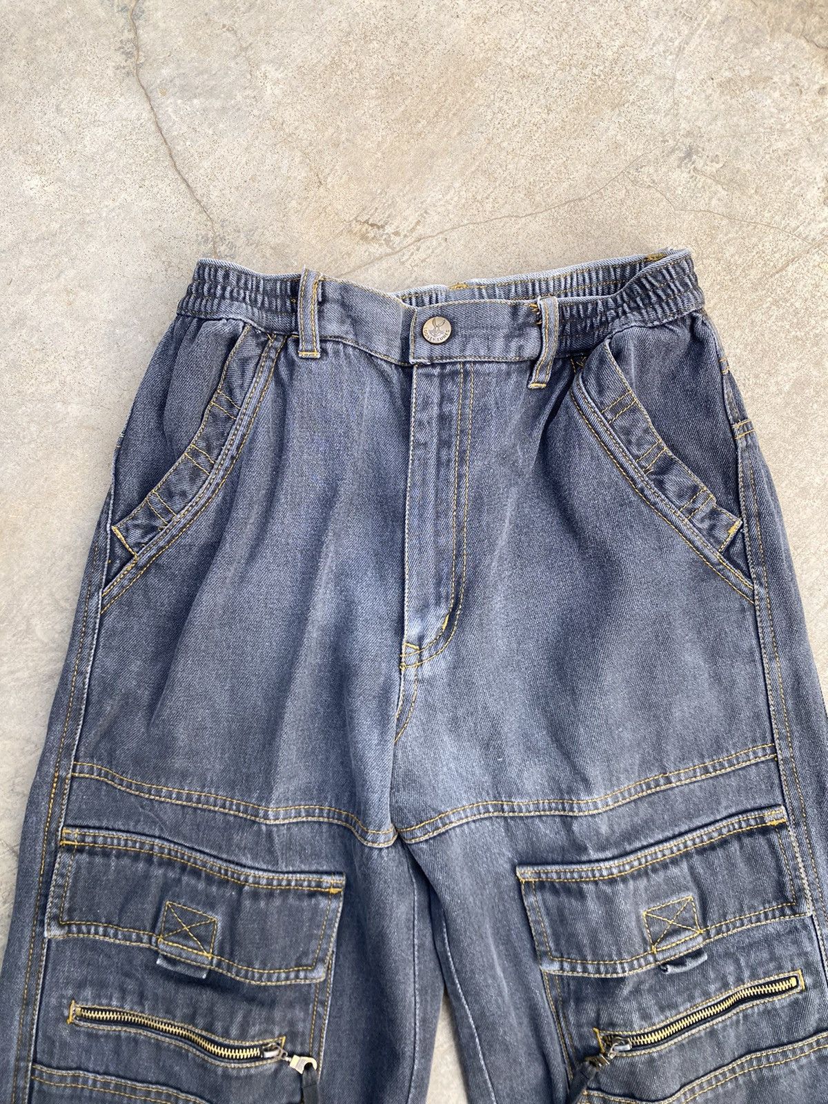 Vintage 90’s Looney Tunes Baggy Pants Size US 30 / EU 46 - 3 Thumbnail