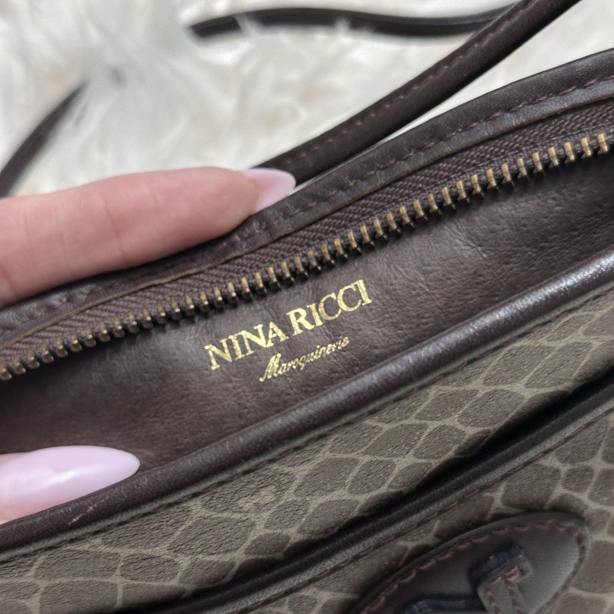 Nina Ricci Vintage Nina Ricci Brown Leather Crossbody Sling Bag Size ONE SIZE - 7 Thumbnail