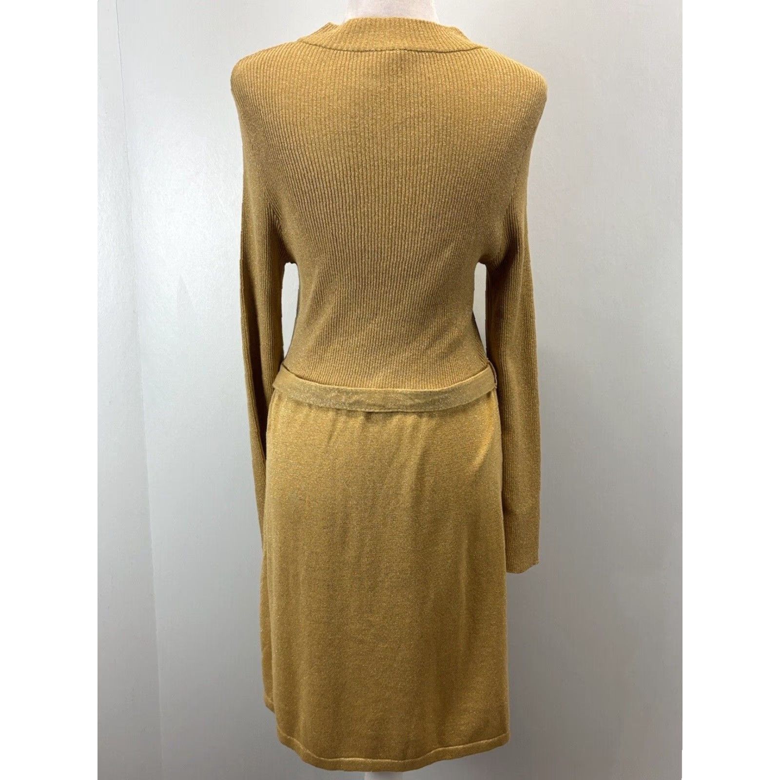 Free People Free People French Girl Gold Metallic Sweater Dress Sz Small Belted Stretch Jewelry? Size S / US 4 / IT 40 - 3 Thumbnail