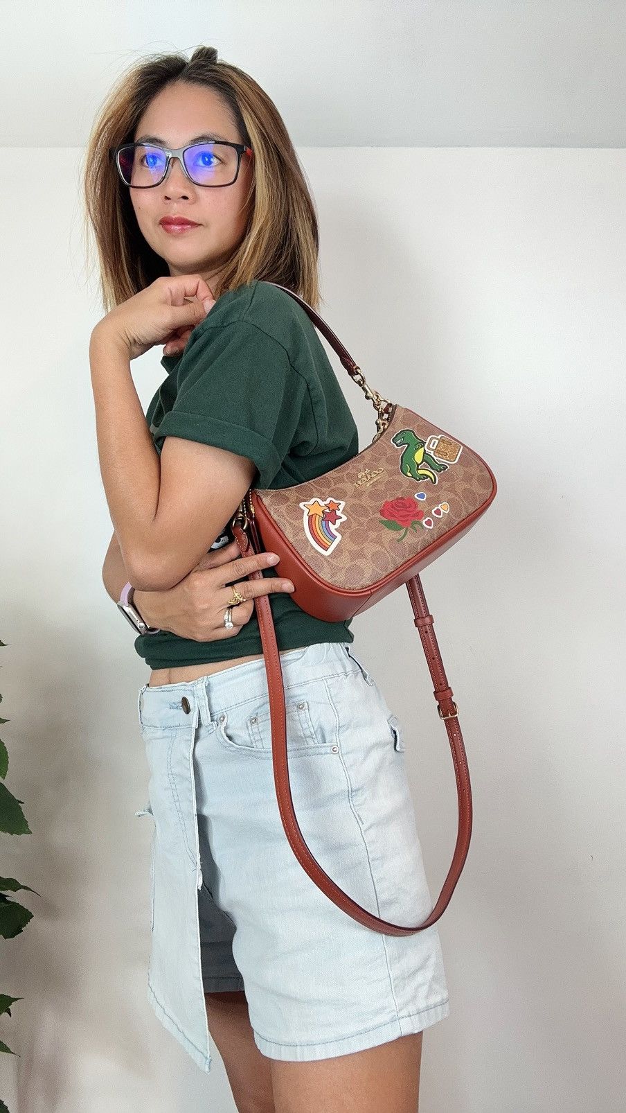 Coach NWT Coach Teri Shoulder Bag With Sticker Print Size ONE SIZE - 8 Thumbnail