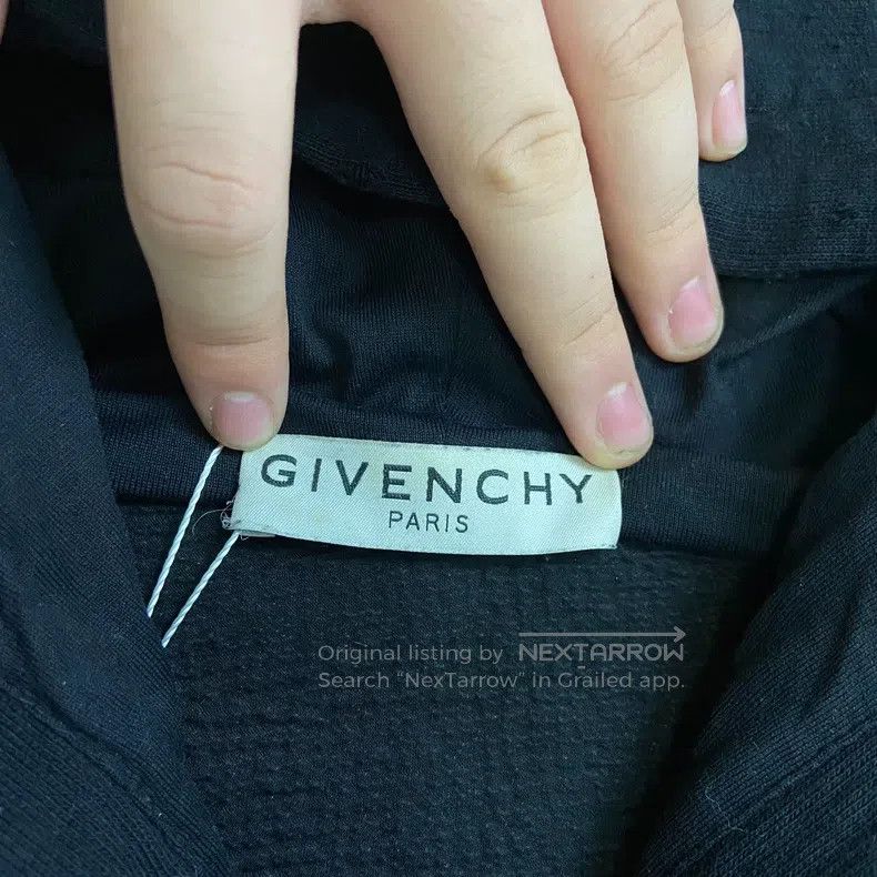 Givenchy Givenchy Metal Hole Vintage Hooded Sweatshirt, Black Size US M / EU 48-50 / 2 - 2 Thumbnail