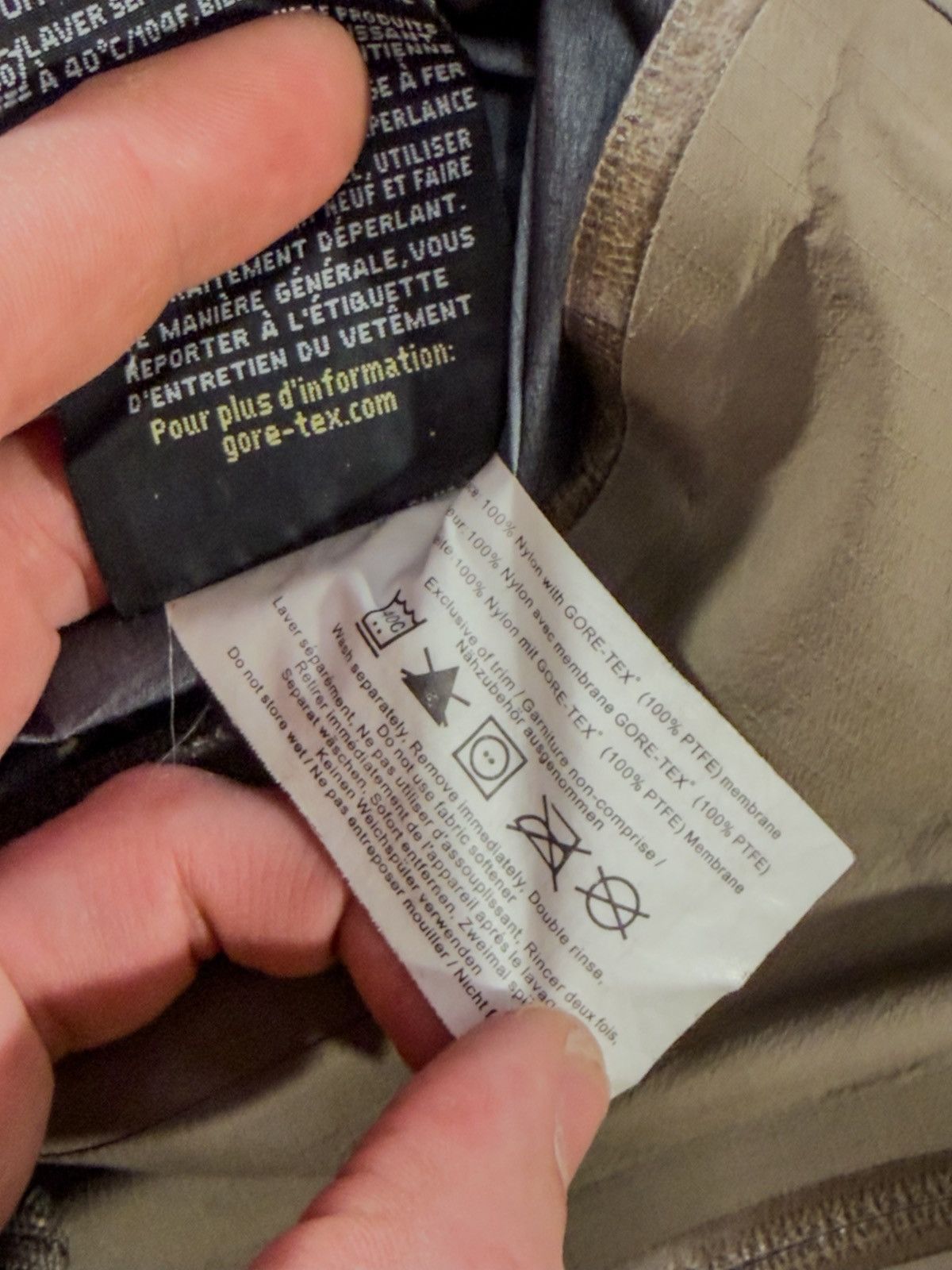 Arc'teryx Arcteryx proshell lightweight gore tex rain proof jacket Size US M / EU 48-50 / 2 - 12 Thumbnail