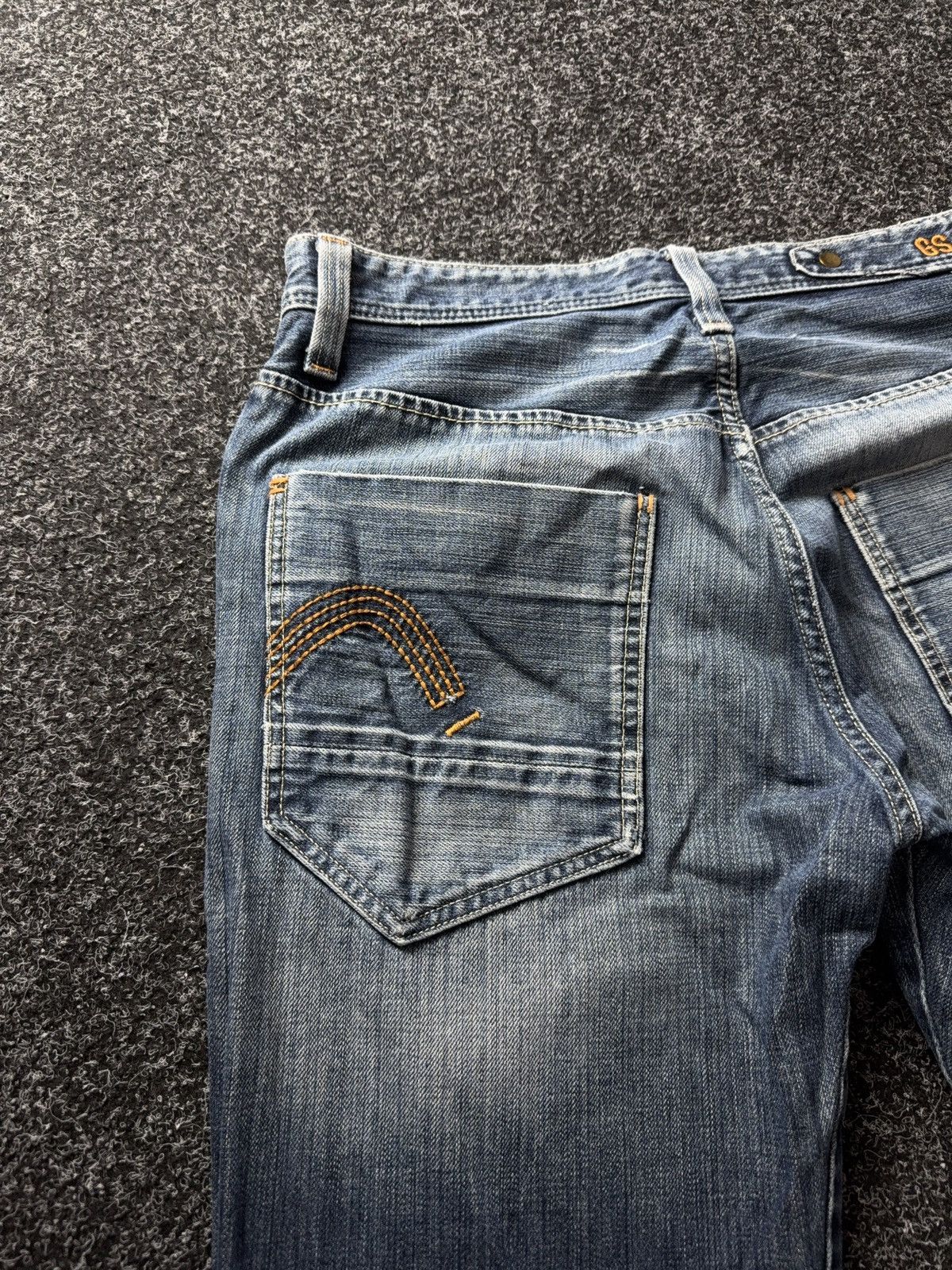 G-Star 00s Retro Y2K G-Star RAW Men’s Straight Leg Denim Jeans Size US 32 / EU 48 - 17 Thumbnail