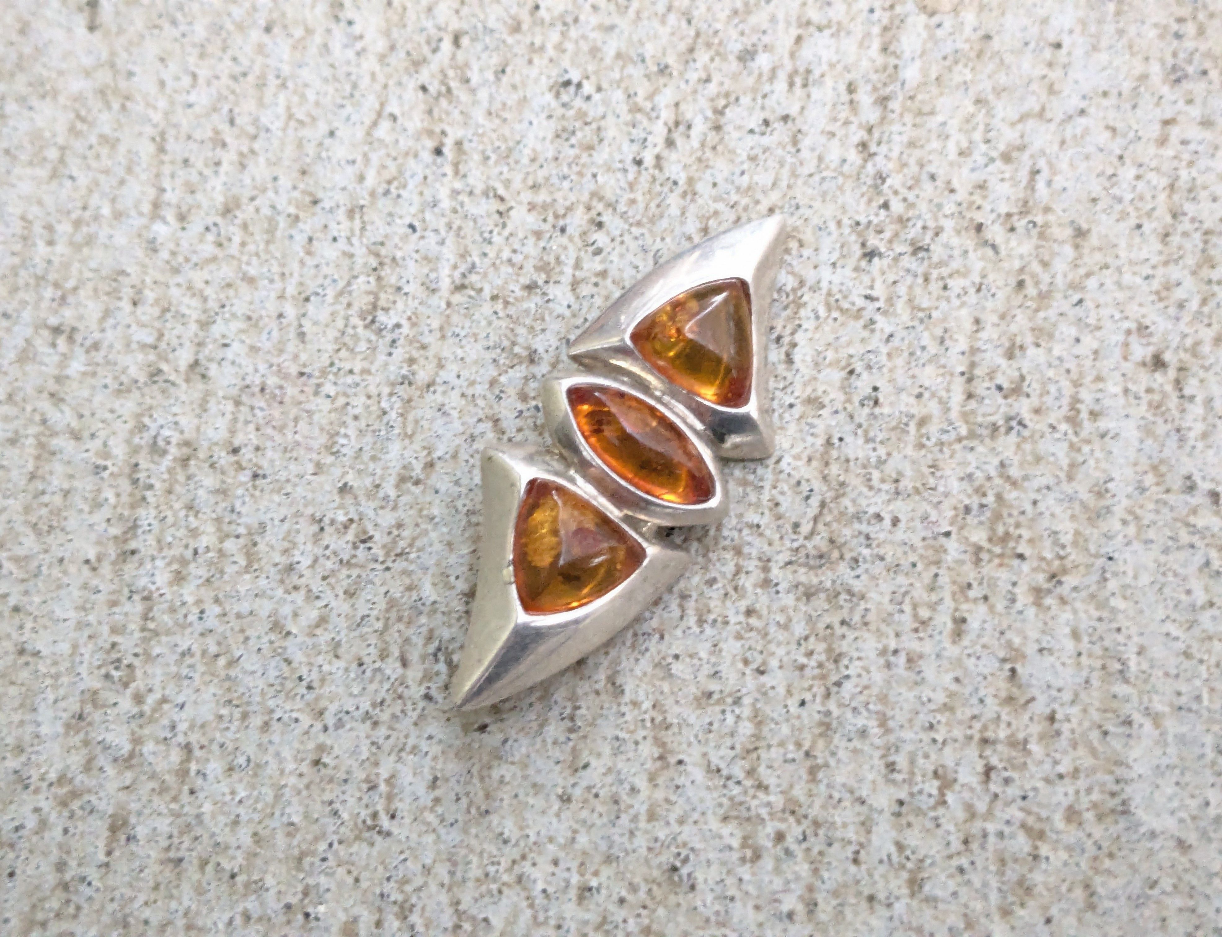Jewelry Vintage Sterling Silver Amber Pin Brooch Abstract Modern Size ONE SIZE - 1 Thumbnail