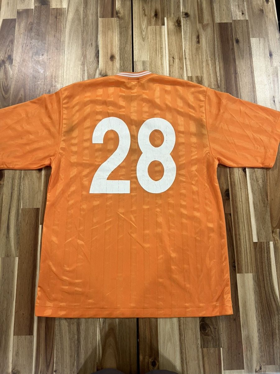 Asics Vintage 80’s Asics Japan #28 Jersey Size US L / EU 52-54 / 3 - 4 Thumbnail
