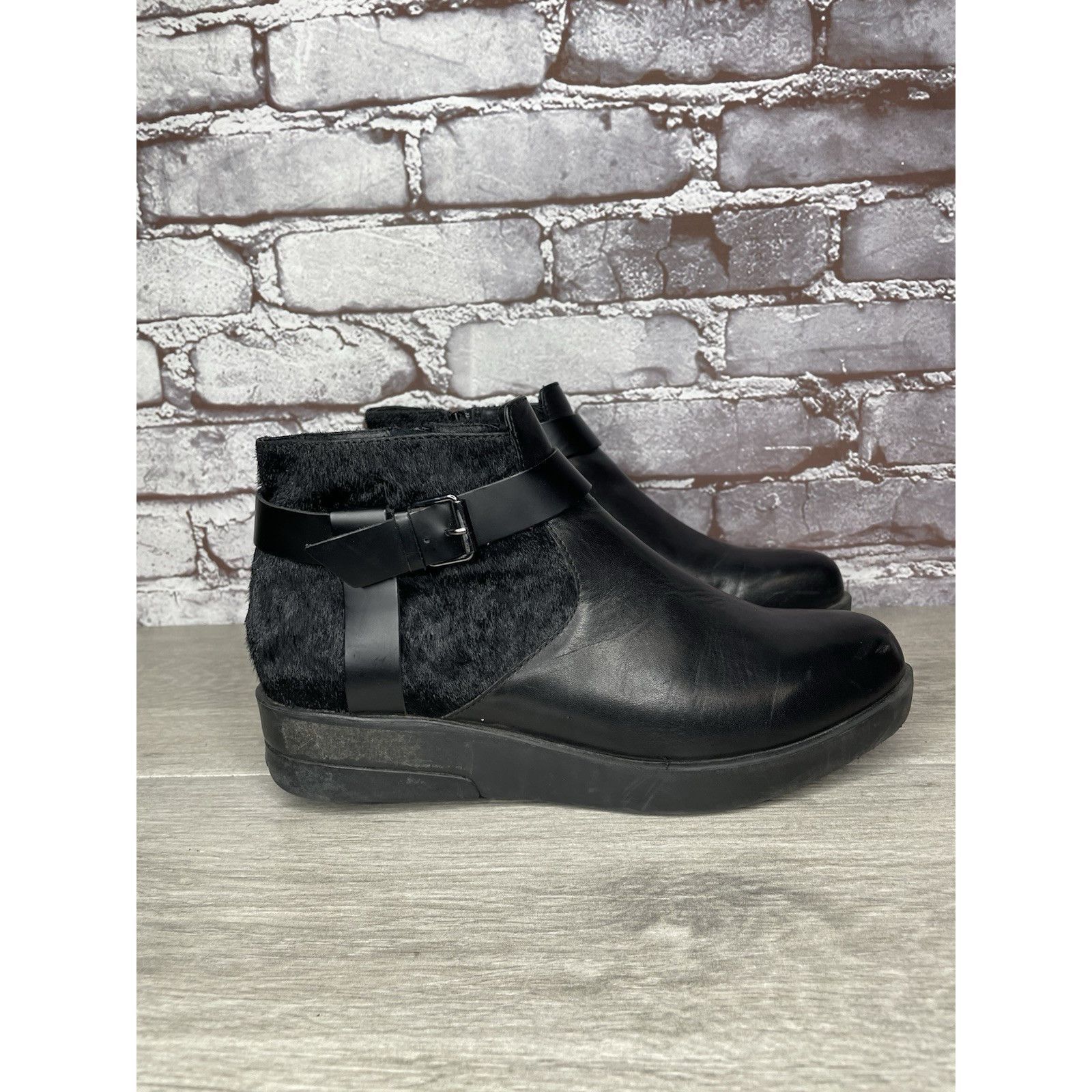 Other GRAVITY DEFYER Calf Hair Buckle Leather Ankle Boots Booties Size US 8 / IT 38 - 17 Thumbnail