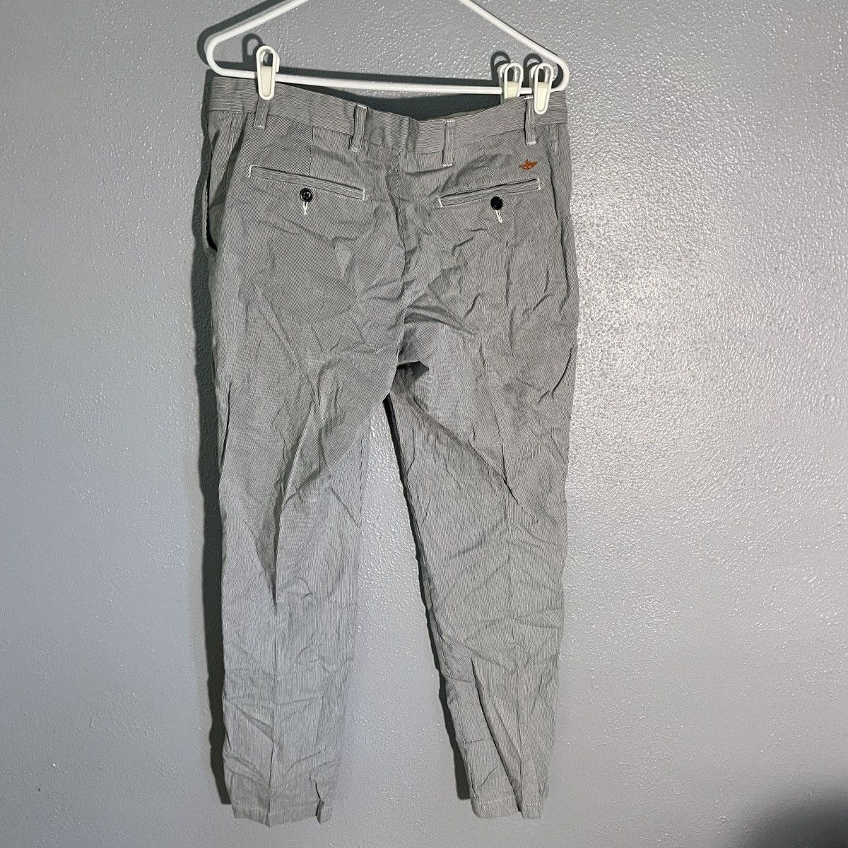 Dockers Dockers Straight Fit White Blue Seersucker Chinos Size 33x32 Size US 33 - 2 Thumbnail