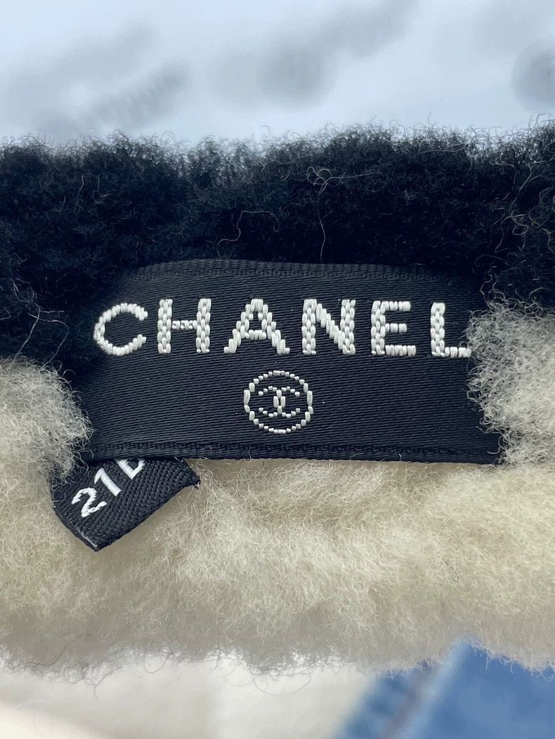 Chanel Chanel Black and White Earmuffs -2505 Size ONE SIZE - 8 Thumbnail