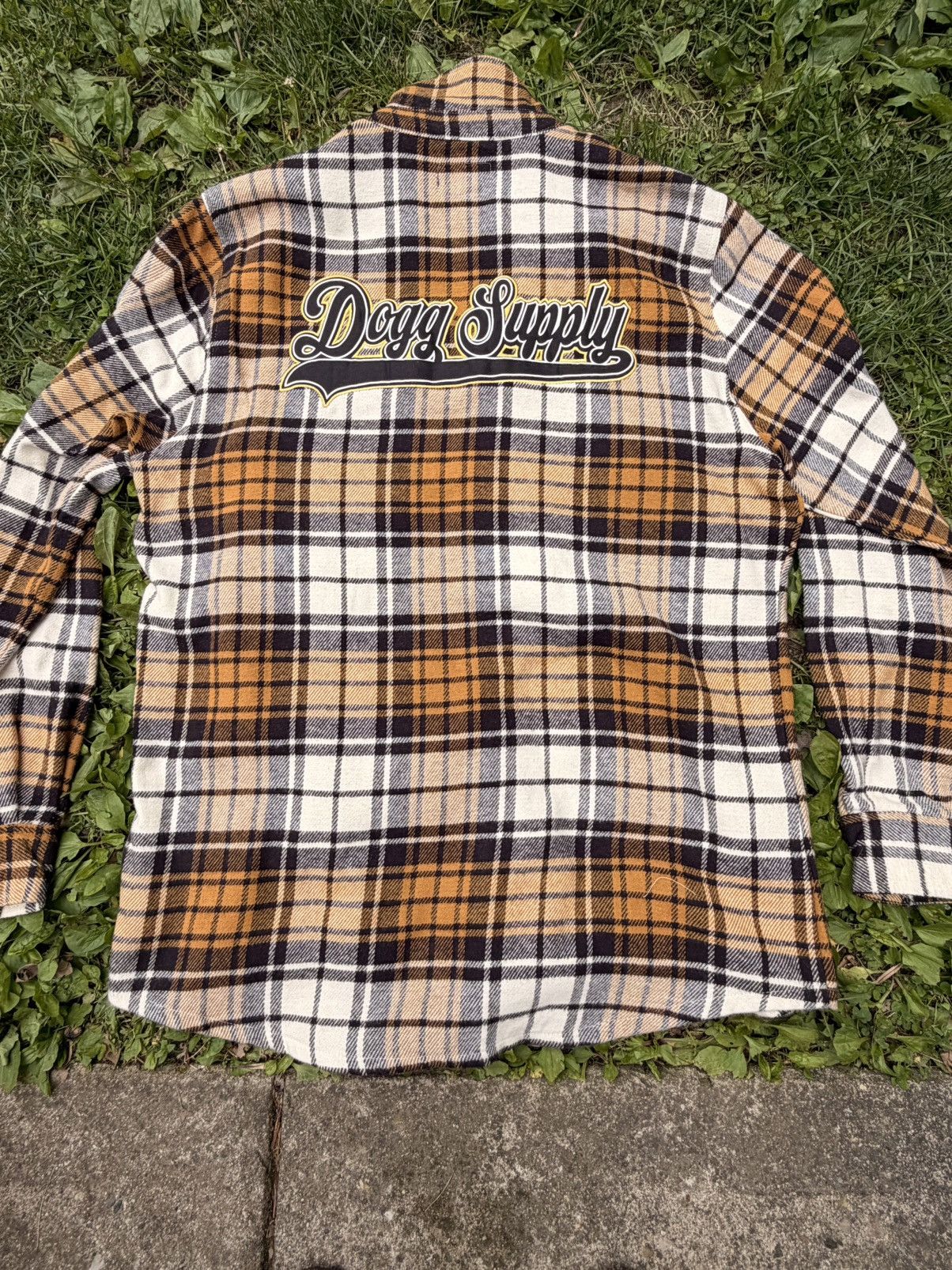Snoop Dogg Y2K Dogg Style Snoop Dogg Flannel Button Up Size Large Size US L / EU 52-54 / 3 - 6 Thumbnail