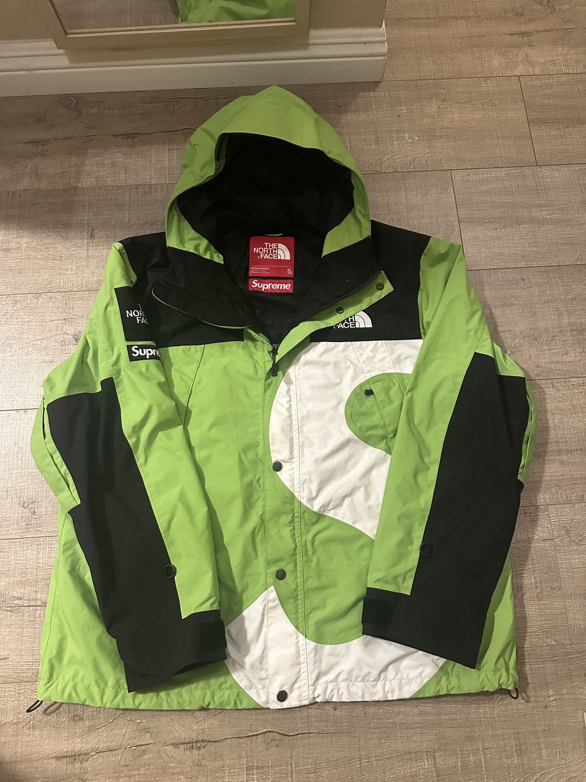 Supreme × The North Face 20FW Supreme The North Face TNF S Logo  