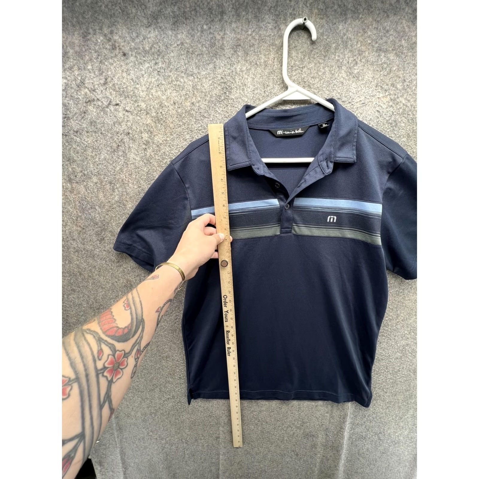 TravisMathew Travis Mathew Polo Shirt Mens M Blue Stripe Golf Performance Short Sleeve Shirt Size US M / EU 48-50 / 2 - 6 Thumbnail