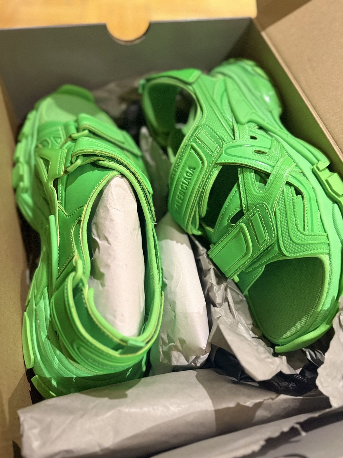Balenciaga Balenciaga Track Sandal Strap Fluo Green 44 NEW Sandals 🔥 Size US 11 / EU 44 - 3 Thumbnail