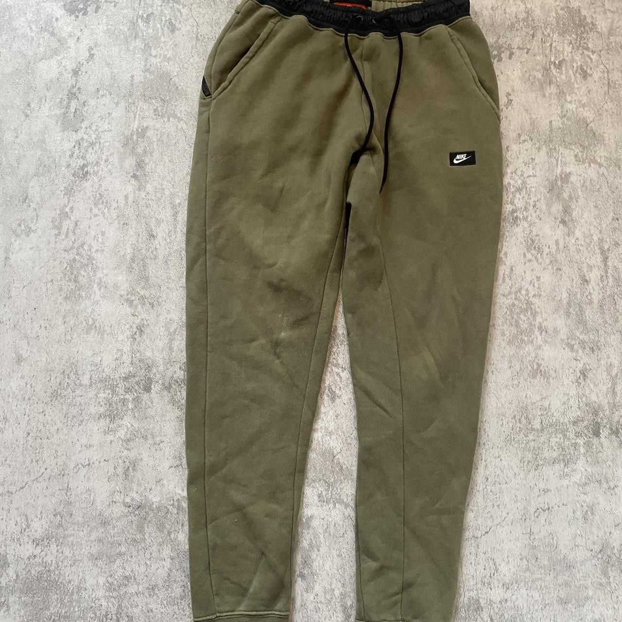 Nike Khaki Nike sweatpants #loungewear Sportswear Size US S / EU 44-46 / 1 - 1 Thumbnail