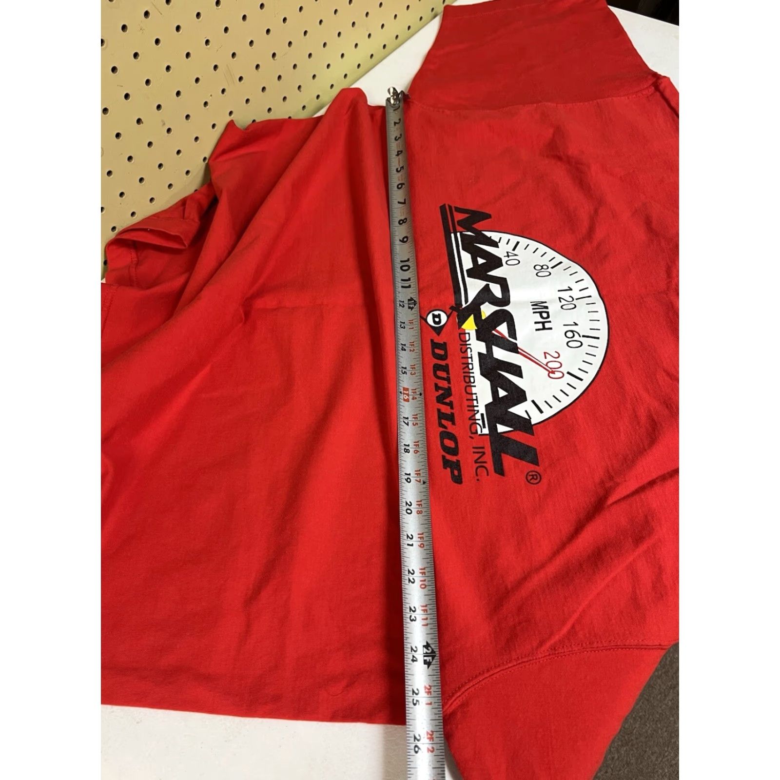 Fruit Of The Loom VINTAGE Fruit of the Loom T-Shirt USA 2XL Red Short Sleeve Crew Neck Cotton Graphic Print Mens Size US XXL / EU 58 / 5 - 7 Thumbnail