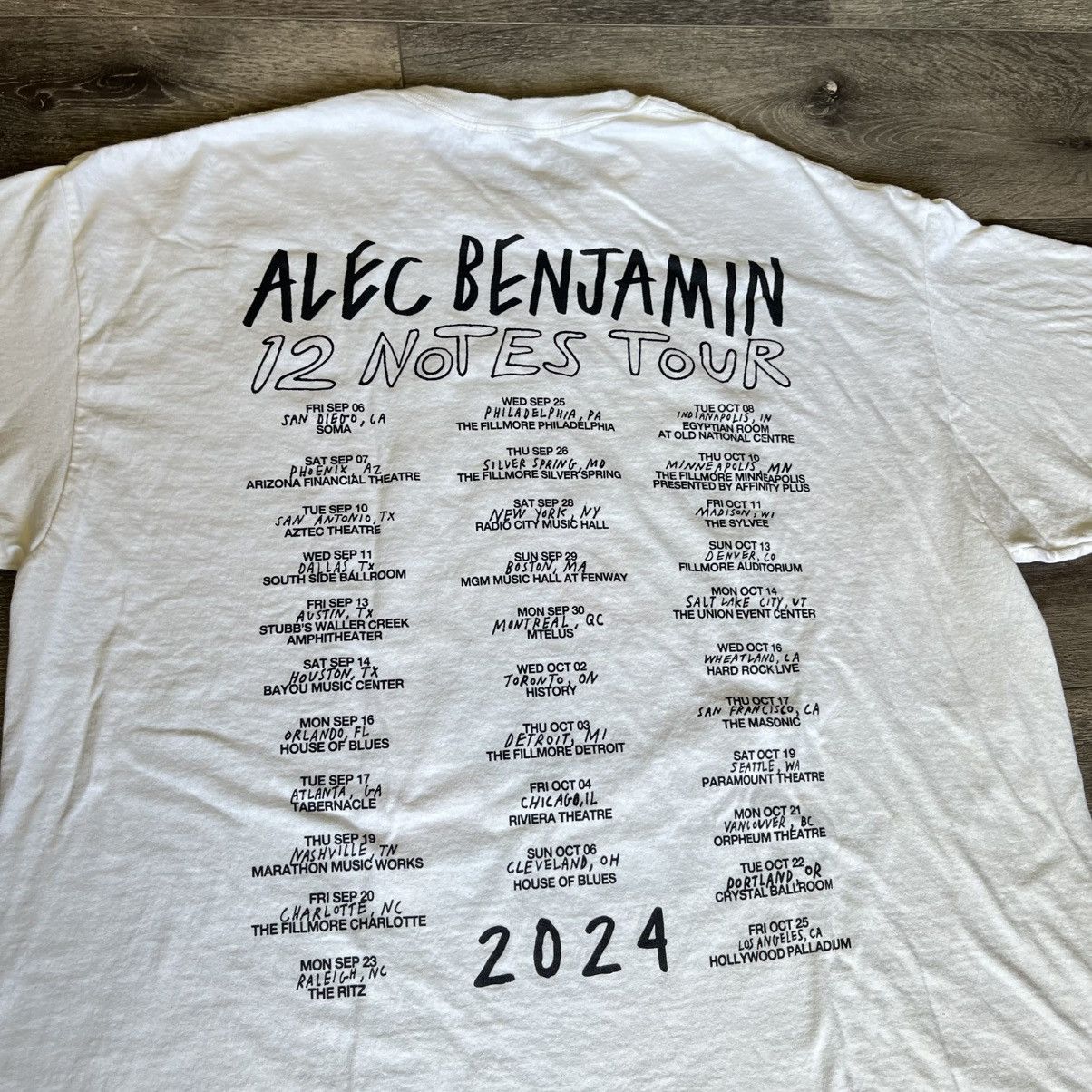Band Tees Alec Benjamin 12 Notes Photo Tour Tee Band 2024 White Size US XL / EU 56 / 4 - 5 Thumbnail