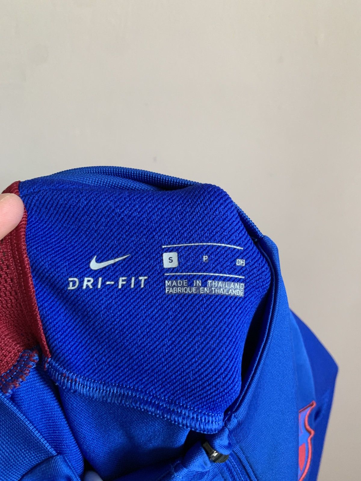 Nike Barcelona 2019 Training Football Top Long Sleeve Shirt Nike Size US S / EU 44-46 / 1 - 9 Thumbnail