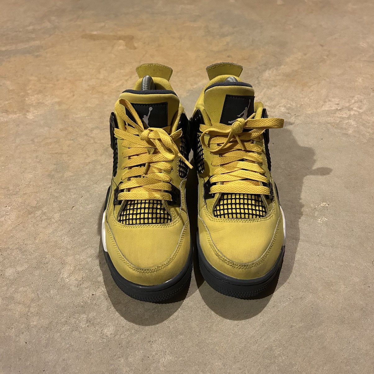 Jordan Brand Air Jordan 4 Retro Lightning 2021 US 6 Size US 6 / EU 39 - 3 Thumbnail