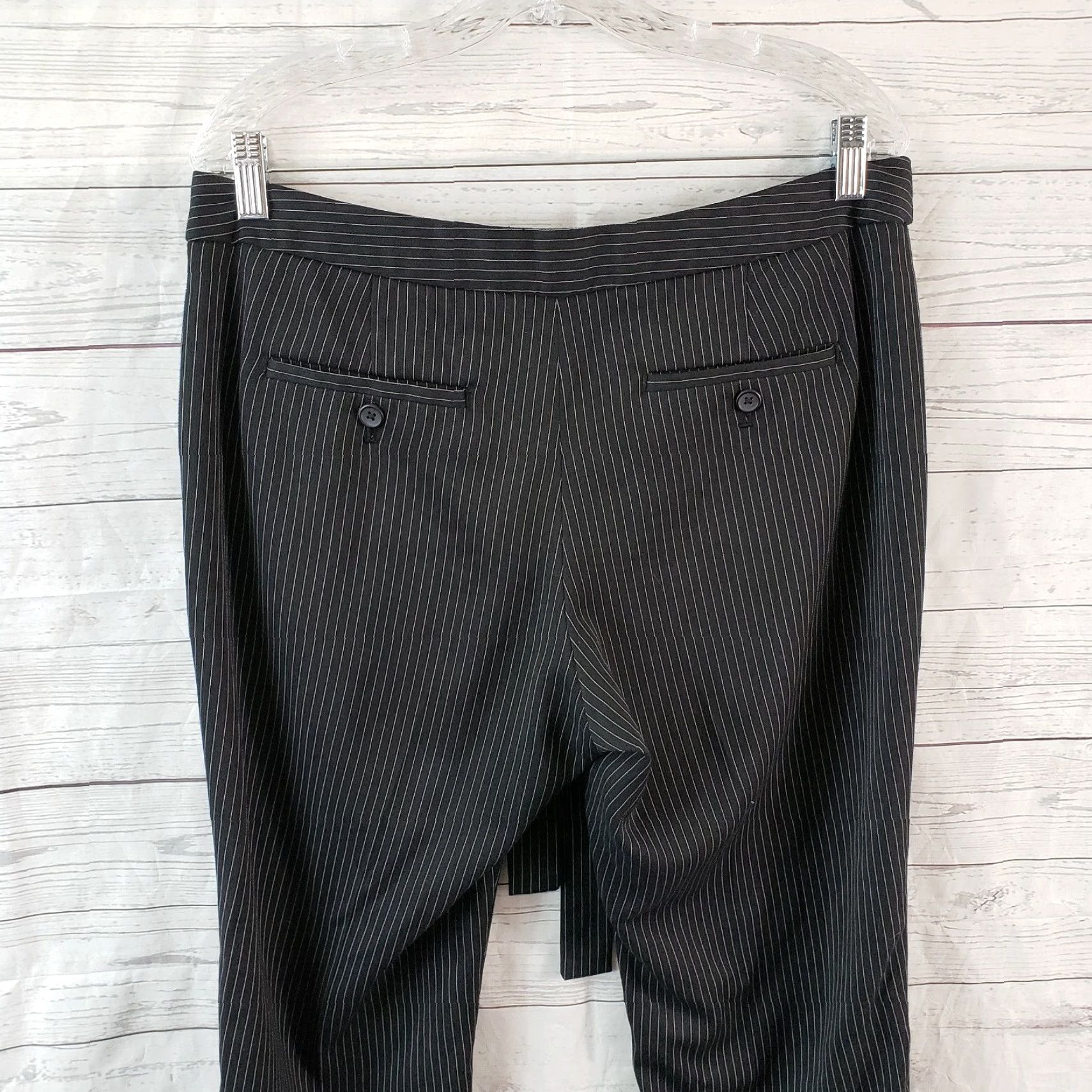 Banana Republic Banana Republic Women Cropped Pants Sz 10 Black White Pin Stripe Belted Avery Size 32" / US 10 / IT 46 - 4 Thumbnail