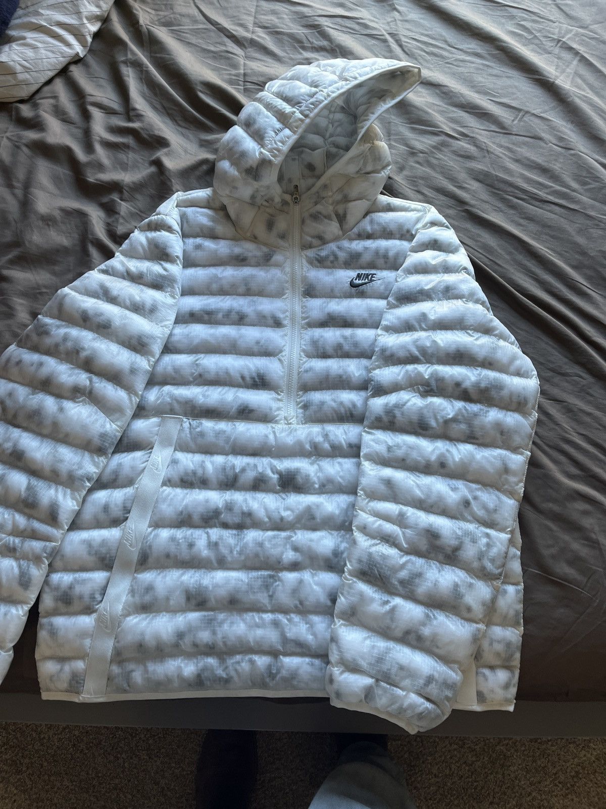 Nike puffer jacket