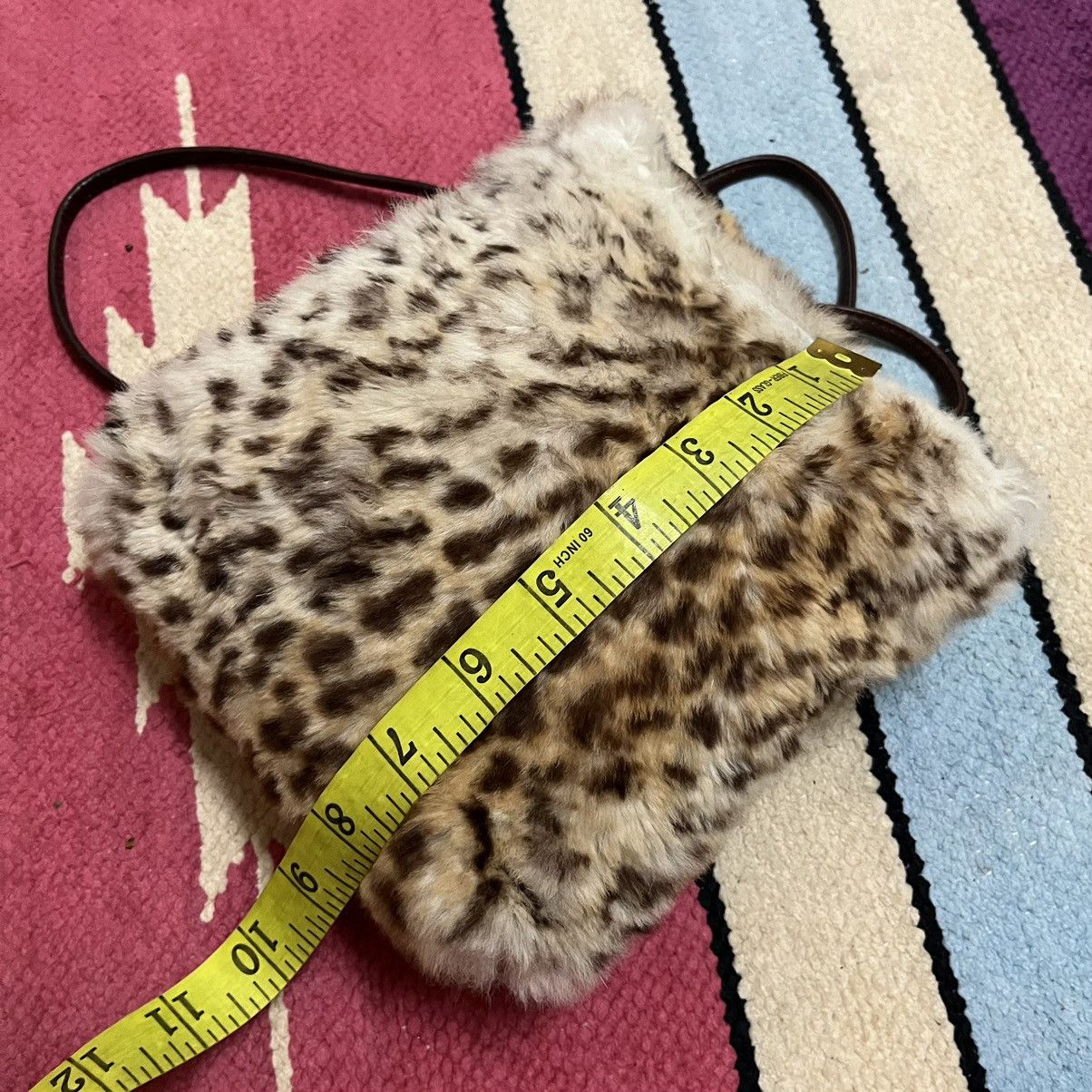 Alexander McQueen × Vintage Authentic Vintage Alexander McQueen Fur Leopard Leather Bag Size ONE SIZE - 8 Thumbnail