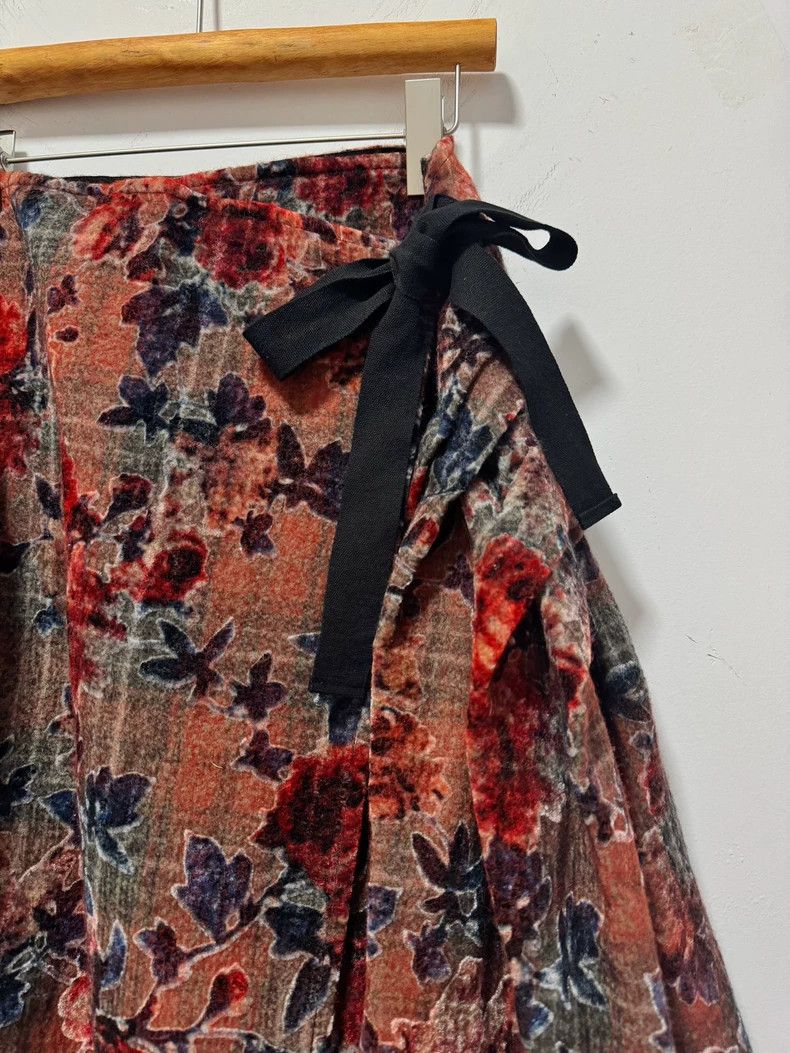 Comme des Garcons Comme Des Garcons size M Wool withered leaf rose wrap skir Size 24" / US 00 / IT 34 - 4 Thumbnail