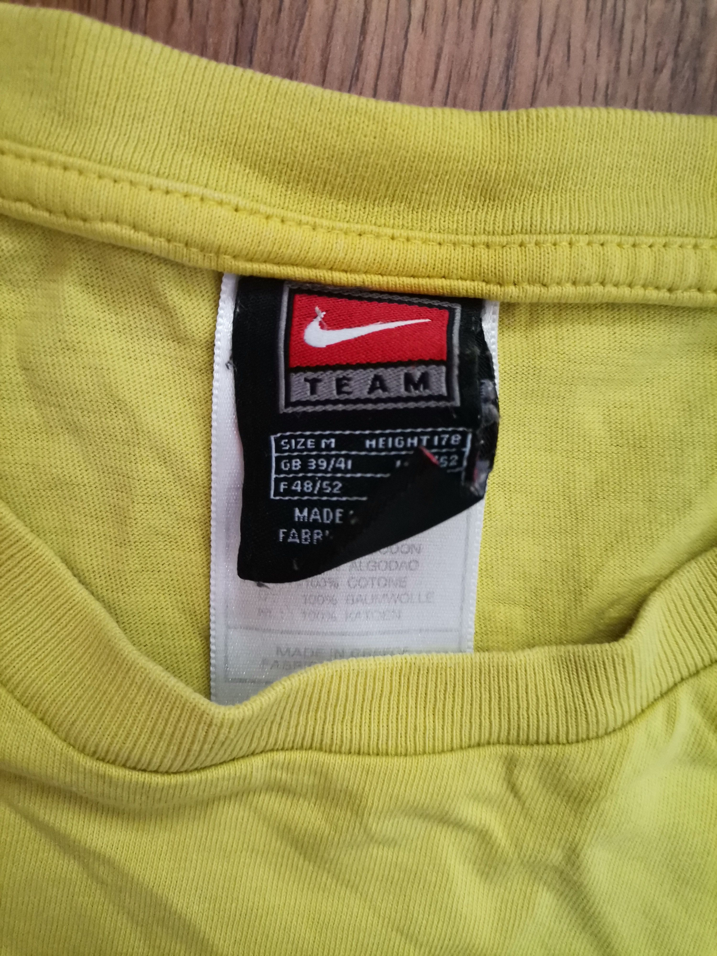 Nike Vintage Nike Brasil Ronaldo 9 Tee Size US M / EU 48-50 / 2 - 5 Thumbnail