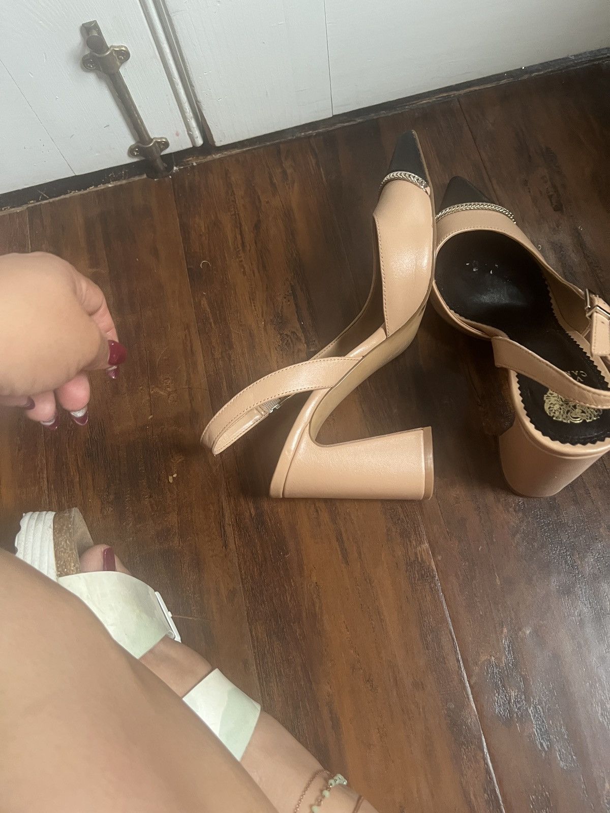 Vince Camuto Vince High Heel Pumps Size US 8.5 / IT 38.5 - 3 Thumbnail