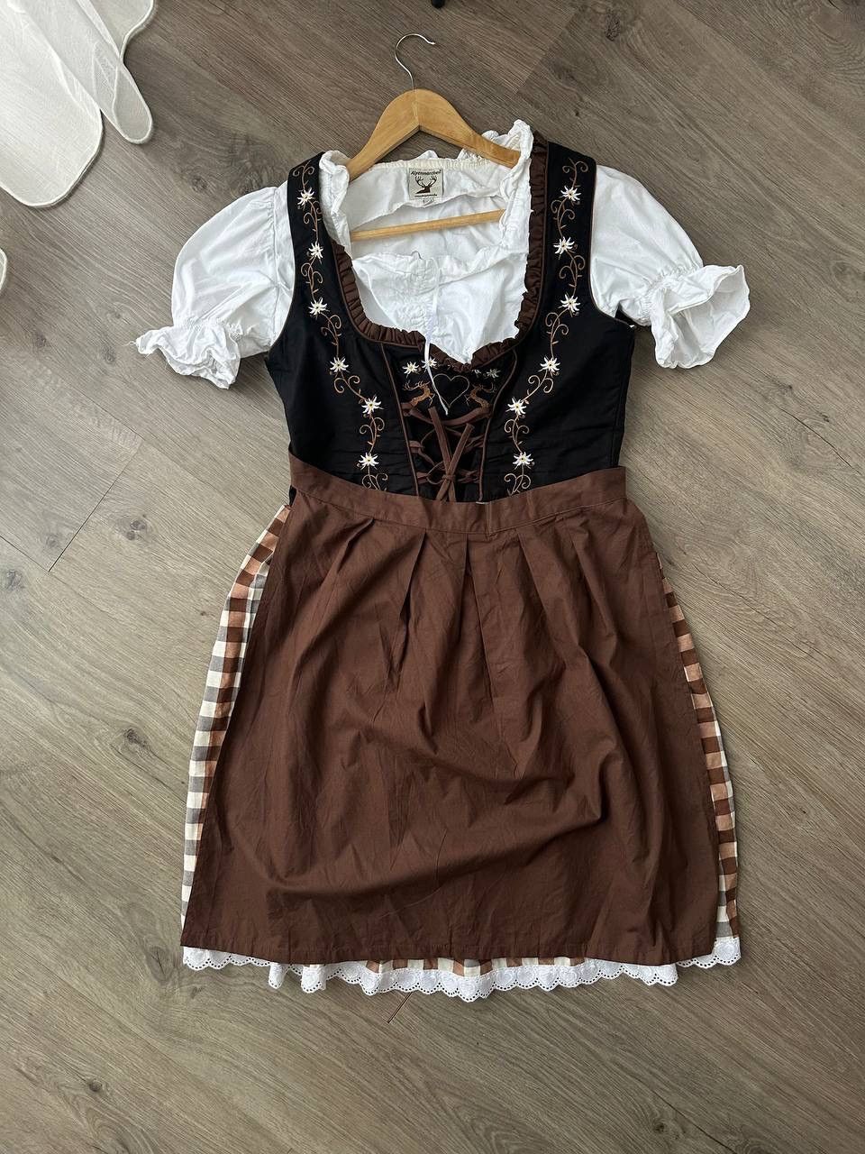 Japanese Brand × Vintage Vintage Alpenmarchen Dirndl Dress Oktoberfesttracht Bavarian Size M / US 6-8 / IT 42-44 - 2 Thumbnail