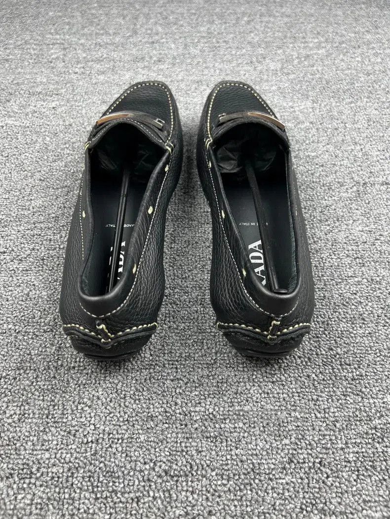 Prada Prada Black Leather Loafers. Size US 8.5 / EU 41-42 - 4 Thumbnail