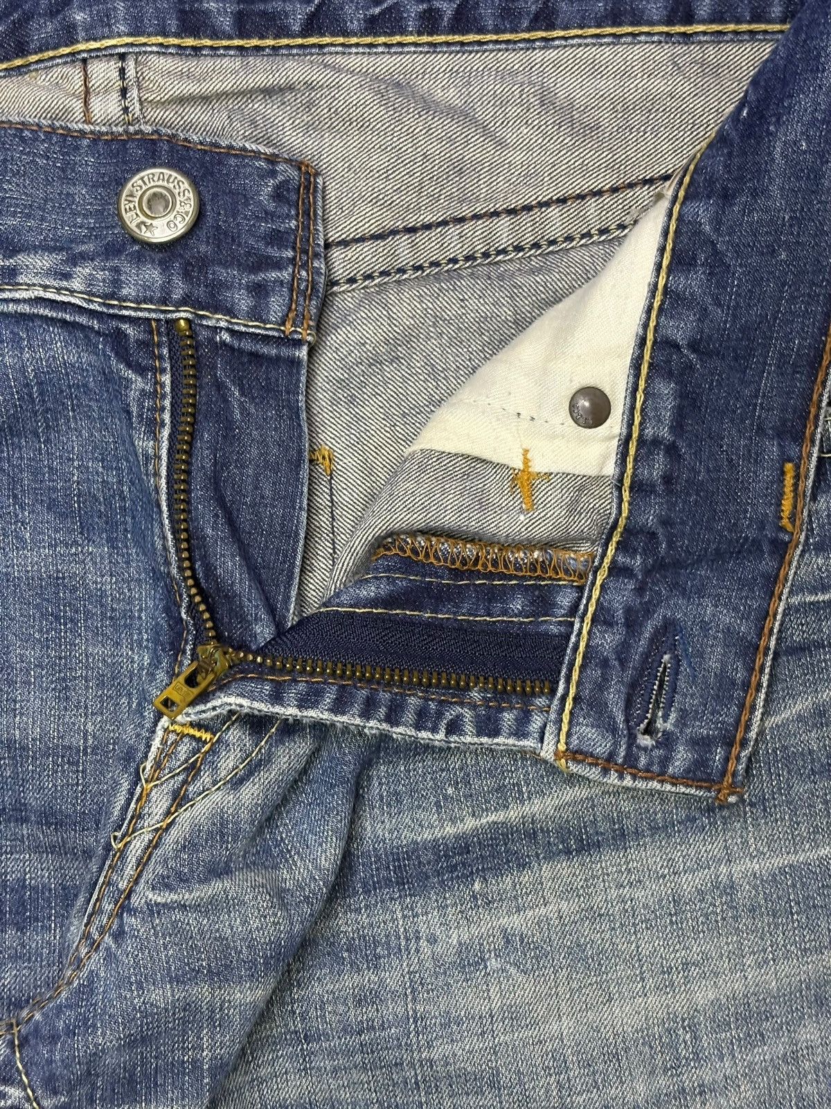 Levi's Vintage 90s Levis 503 Mud Wash Distressed Loose Baggy Jeans Size US 33 - 9 Thumbnail