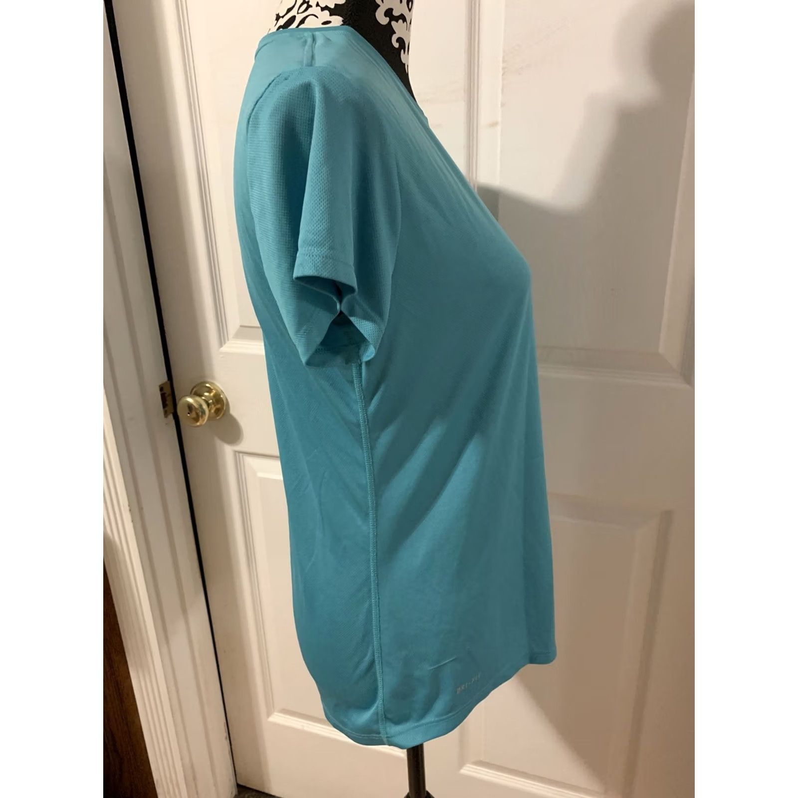 Nike Nike Running Dri-Fit Womens Blue Short Sleeve SZ L Activewear T-Shirt Size 36" / US 14 / IT 50 - 6 Thumbnail