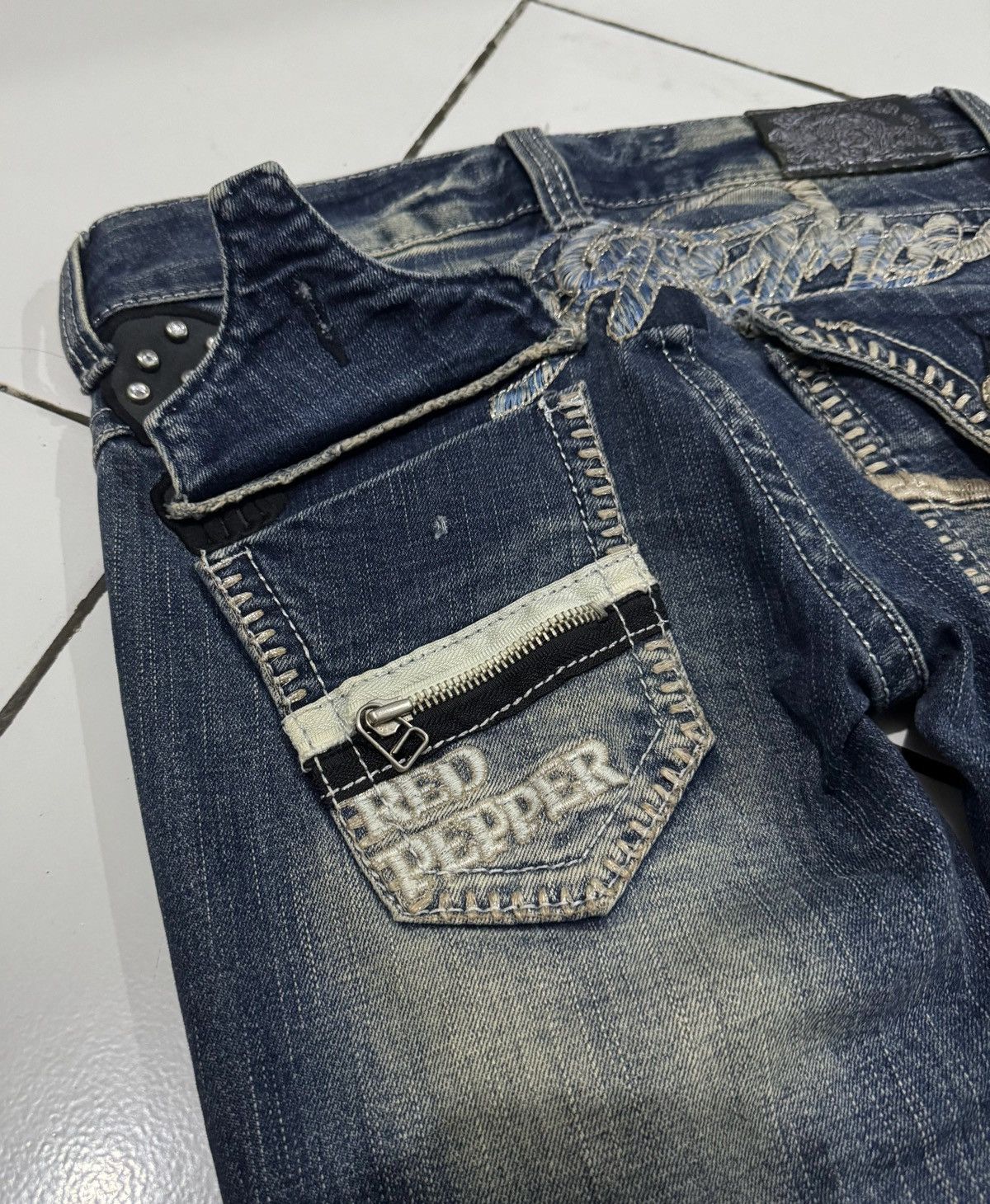 Hysteric Glamour Y2k Red Peppers skull studded ifsixwasnine bootcut jeans Size US 29 - 16 Thumbnail